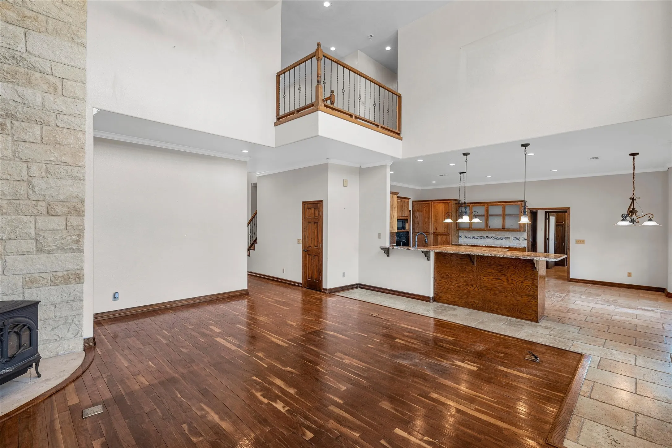 Single Family Residence For Sale in Limestone County , 134 Lcr 796, Groesbeck, Texas 76642, 5 Bedroom, 4 Bathroom, 2 Garage spaces, 3,576 Sqft, built in 2015, mls#21328909, Real Estate Agent in Groesbeck, Homes For Sale in Limestone county, Homes For Sale in Groesbeck, Realtor in Groesbeck Texas, Real Estate Brokerage Independent Realty Texas, Luminita Cordes Realtor