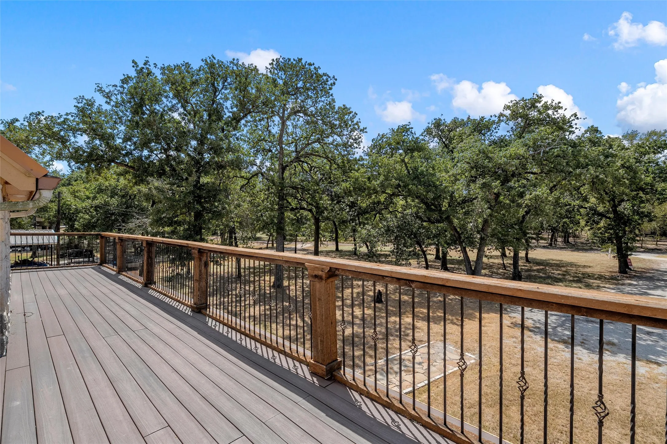 Single Family Residence For Sale in Limestone County , 134 Lcr 796, Groesbeck, Texas 76642, 5 Bedroom, 4 Bathroom, 2 Garage spaces, 3,576 Sqft, built in 2015, mls#21328909, Real Estate Agent in Groesbeck, Homes For Sale in Limestone county, Homes For Sale in Groesbeck, Realtor in Groesbeck Texas, Real Estate Brokerage Independent Realty Texas, Luminita Cordes Realtor