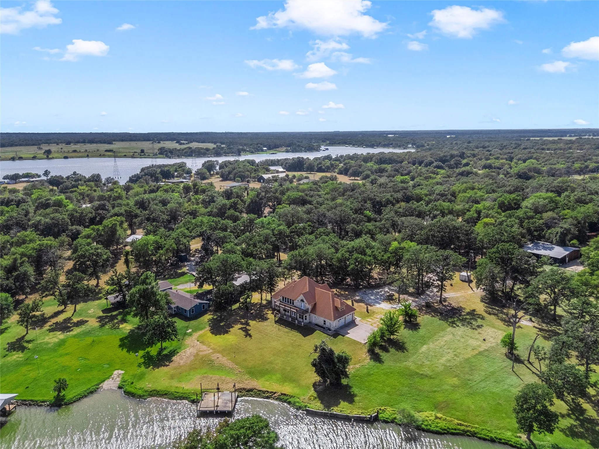 Single Family Residence For Sale in Limestone County , 134 Lcr 796, Groesbeck, Texas 76642, 5 Bedroom, 4 Bathroom, 2 Garage spaces, 3,576 Sqft, built in 2015, mls#21328909, Real Estate Agent in Groesbeck, Homes For Sale in Limestone county, Homes For Sale in Groesbeck, Realtor in Groesbeck Texas, Real Estate Brokerage Independent Realty Texas, Luminita Cordes Realtor