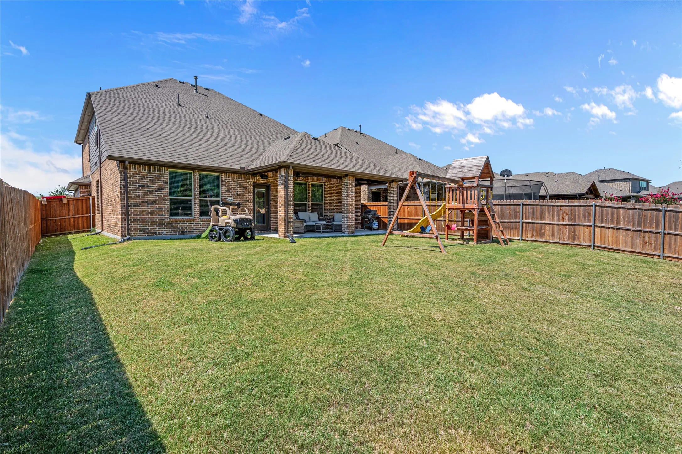Single Family Residence For Sale in Parker County , 14856 Gladstone Drive, Aledo, Texas 76008, 4 Bedroom, 4 Bathroom, 2 Garage spaces, 3,046 Sqft, built in 2020, mls#21327323, Real Estate Agent in Aledo, Homes For Sale in Parker county, Homes For Sale in Aledo, Realtor in Aledo Texas, Real Estate Brokerage Independent Realty Texas, Luminita Cordes Realtor