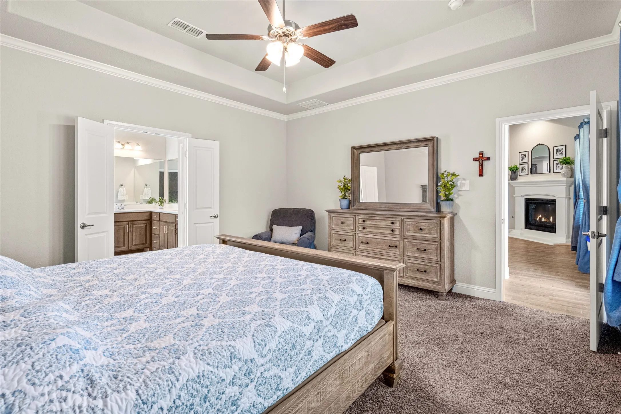 Single Family Residence For Sale in Parker County , 14856 Gladstone Drive, Aledo, Texas 76008, 4 Bedroom, 4 Bathroom, 2 Garage spaces, 3,046 Sqft, built in 2020, mls#21327323, Real Estate Agent in Aledo, Homes For Sale in Parker county, Homes For Sale in Aledo, Realtor in Aledo Texas, Real Estate Brokerage Independent Realty Texas, Luminita Cordes Realtor