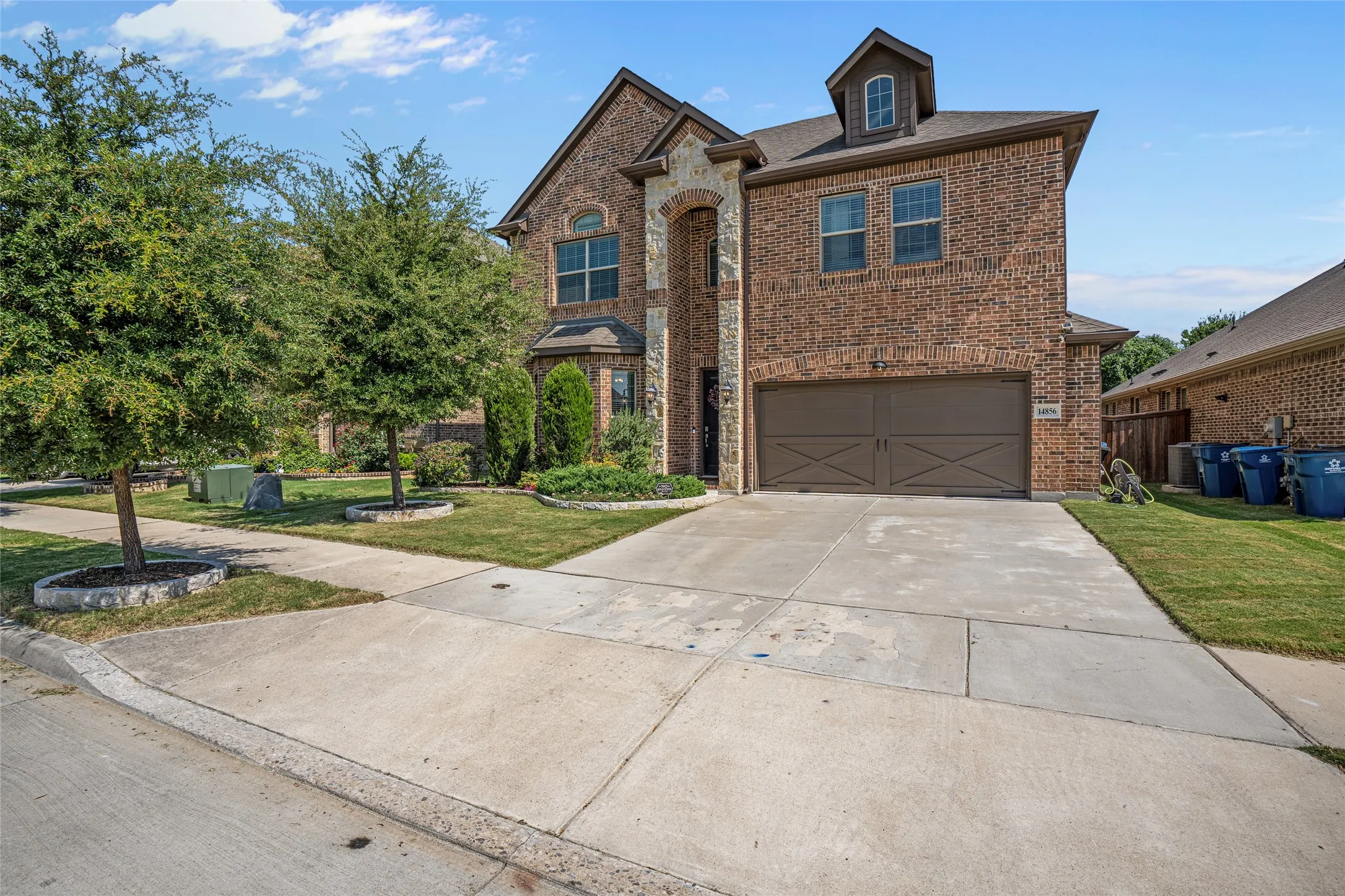 Single Family Residence For Sale in Parker County , 14856 Gladstone Drive, Aledo, Texas 76008, 4 Bedroom, 4 Bathroom, 2 Garage spaces, 3,046 Sqft, built in 2020, mls#21327323, Real Estate Agent in Aledo, Homes For Sale in Parker county, Homes For Sale in Aledo, Realtor in Aledo Texas, Real Estate Brokerage Independent Realty Texas, Luminita Cordes Realtor