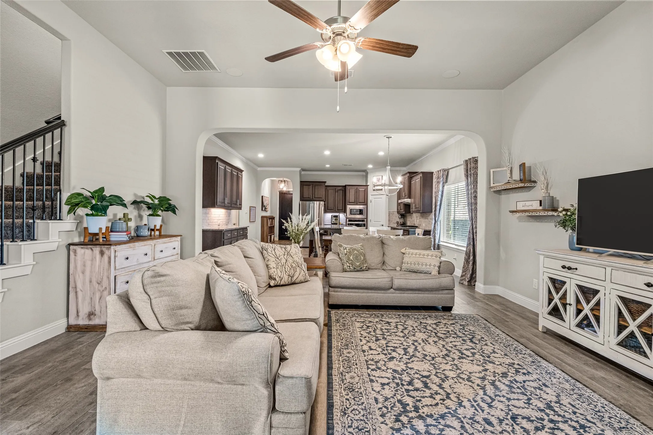 Single Family Residence For Sale in Parker County , 14856 Gladstone Drive, Aledo, Texas 76008, 4 Bedroom, 4 Bathroom, 2 Garage spaces, 3,046 Sqft, built in 2020, mls#21327323, Real Estate Agent in Aledo, Homes For Sale in Parker county, Homes For Sale in Aledo, Realtor in Aledo Texas, Real Estate Brokerage Independent Realty Texas, Luminita Cordes Realtor