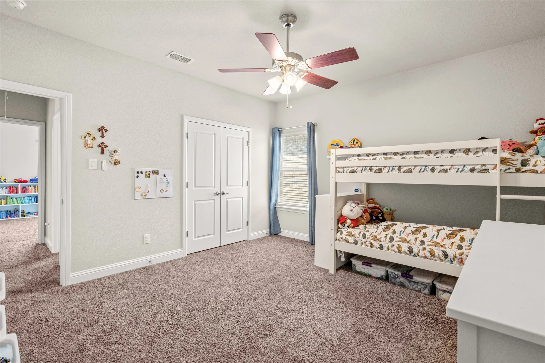 Single Family Residence For Sale in Parker County , 14856 Gladstone Drive, Aledo, Texas 76008, 4 Bedroom, 4 Bathroom, 2 Garage spaces, 3,046 Sqft, built in 2020, mls#21327323, Real Estate Agent in Aledo, Homes For Sale in Parker county, Homes For Sale in Aledo, Realtor in Aledo Texas, Real Estate Brokerage Independent Realty Texas, Luminita Cordes Realtor