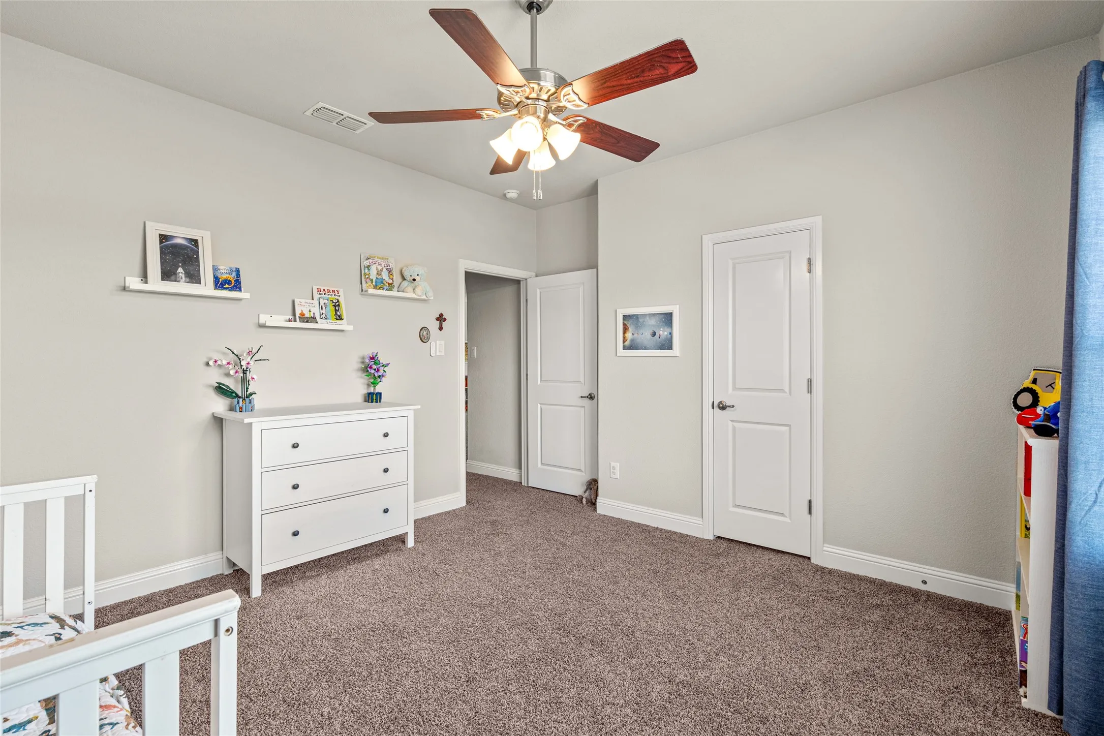 Single Family Residence For Sale in Parker County , 14856 Gladstone Drive, Aledo, Texas 76008, 4 Bedroom, 4 Bathroom, 2 Garage spaces, 3,046 Sqft, built in 2020, mls#21327323, Real Estate Agent in Aledo, Homes For Sale in Parker county, Homes For Sale in Aledo, Realtor in Aledo Texas, Real Estate Brokerage Independent Realty Texas, Luminita Cordes Realtor