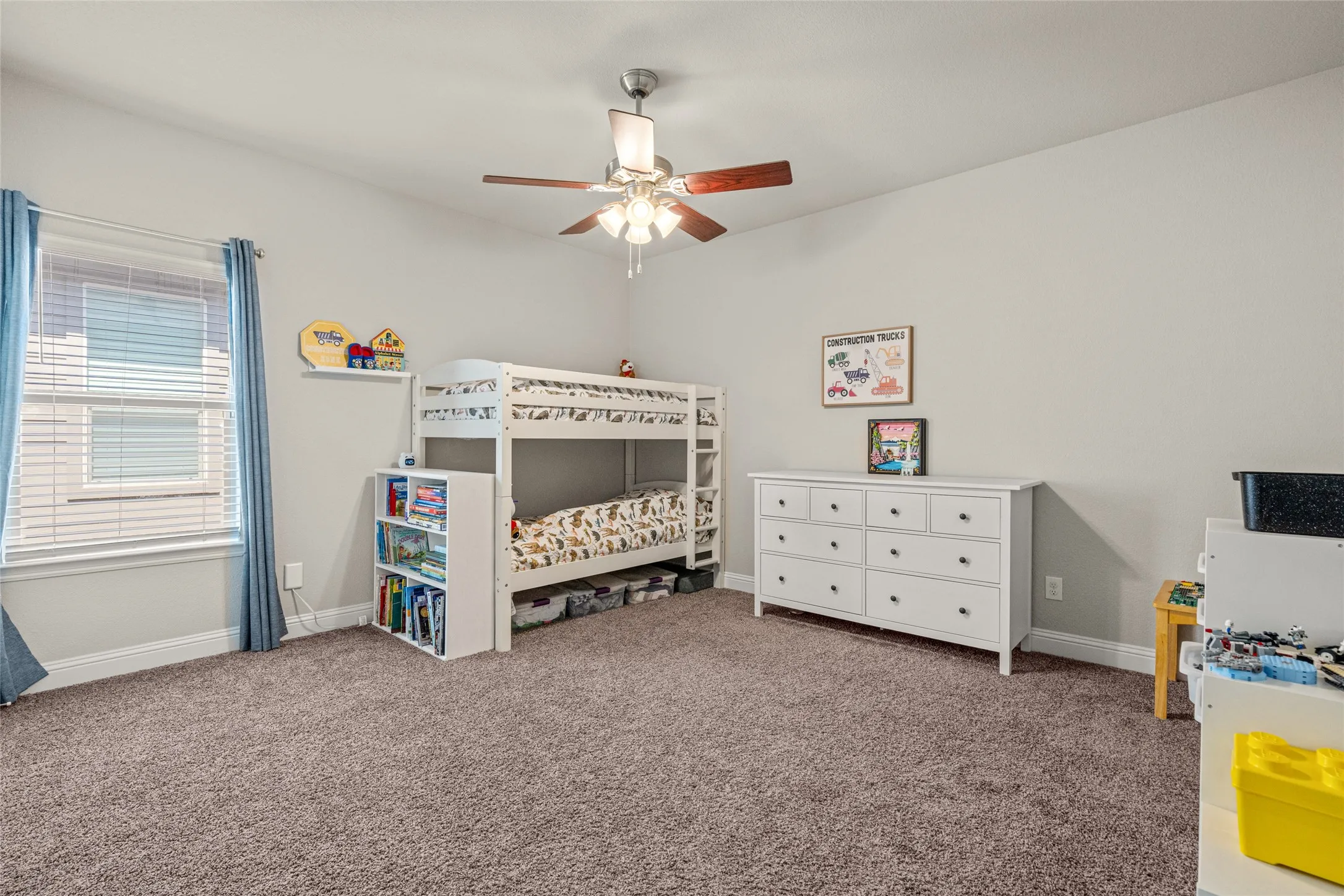 Single Family Residence For Sale in Parker County , 14856 Gladstone Drive, Aledo, Texas 76008, 4 Bedroom, 4 Bathroom, 2 Garage spaces, 3,046 Sqft, built in 2020, mls#21327323, Real Estate Agent in Aledo, Homes For Sale in Parker county, Homes For Sale in Aledo, Realtor in Aledo Texas, Real Estate Brokerage Independent Realty Texas, Luminita Cordes Realtor