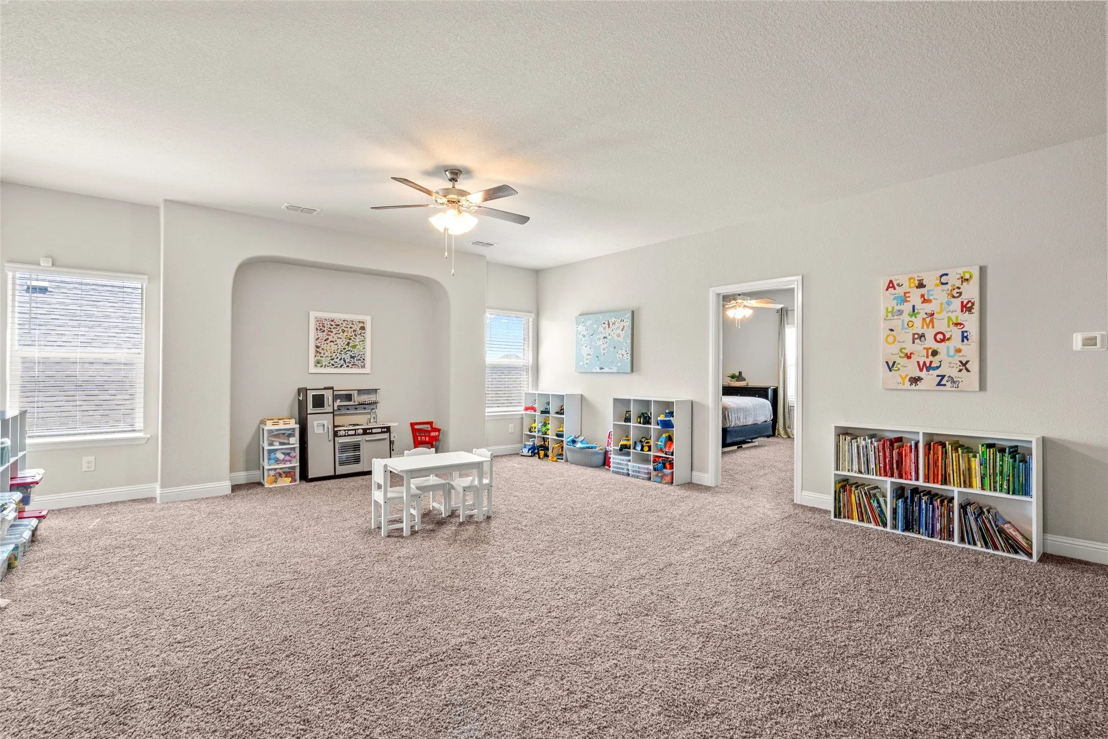 Single Family Residence For Sale in Parker County , 14856 Gladstone Drive, Aledo, Texas 76008, 4 Bedroom, 4 Bathroom, 2 Garage spaces, 3,046 Sqft, built in 2020, mls#21327323, Real Estate Agent in Aledo, Homes For Sale in Parker county, Homes For Sale in Aledo, Realtor in Aledo Texas, Real Estate Brokerage Independent Realty Texas, Luminita Cordes Realtor