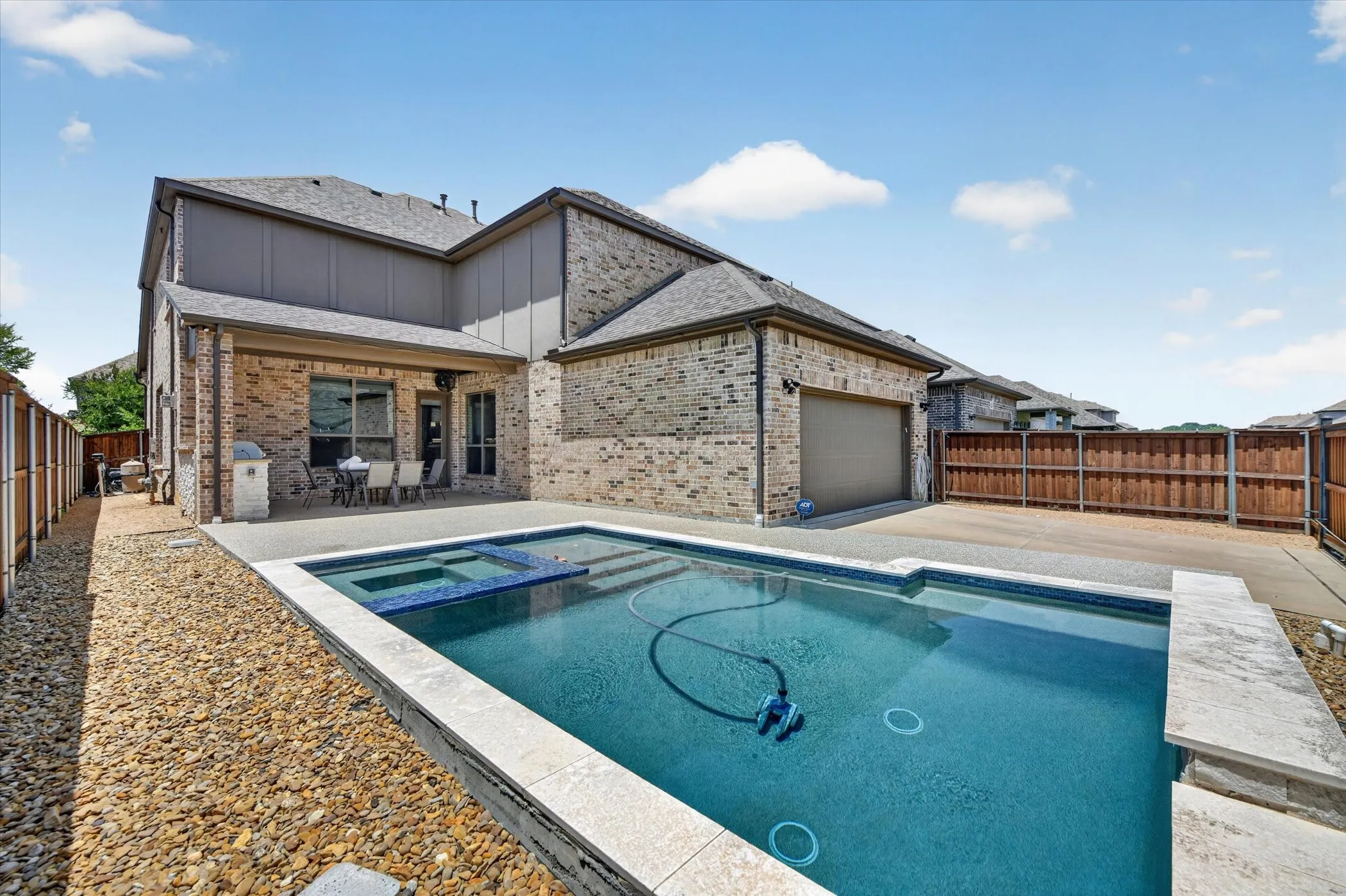 Single Family Residence For Sale in Dallas County , 12728 Royal Oaks Lane, Farmers Branch, Texas 75234, 4 Bedroom, 4 Bathroom, 2 Garage spaces, 3,558 Sqft, built in 2020, mls#21328239, Real Estate Agent in Farmers Branch, Homes For Sale in Dallas county, Homes For Sale in Farmers Branch, Realtor in Farmers Branch Texas, Real Estate Brokerage Independent Realty Texas, Luminita Cordes Realtor