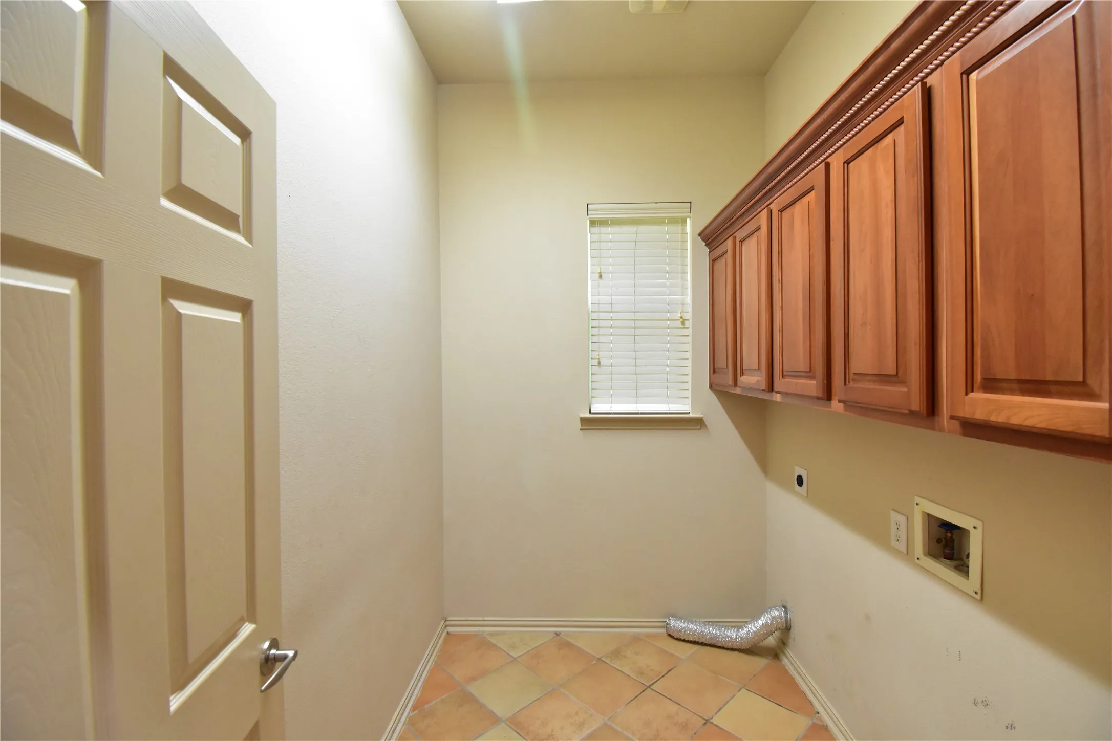 Single Family Residence For Rent in Collin County , 14857 Holly Leaf Drive, Frisco, Texas 75035, 4 Bedroom, 4 Bathroom, 2 Garage spaces, 4,157 Sqft, built in 2004, mls#21329146, Real Estate Agent in Frisco, Homes For Rent in Collin county, Homes For Rent in Frisco, Realtor in Frisco Texas, Real Estate Brokerage Independent Realty Texas, Luminita Cordes Realtor