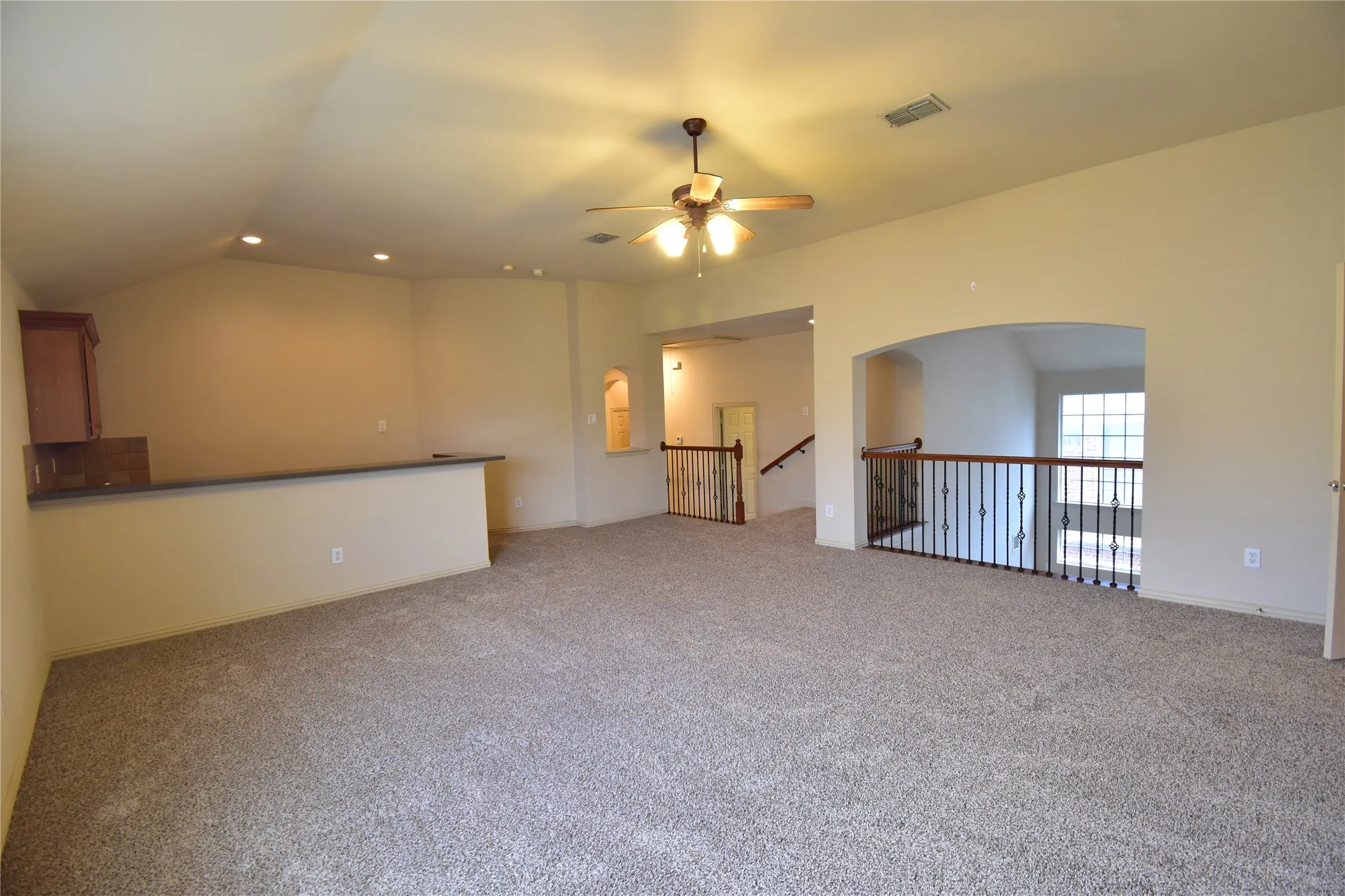 Single Family Residence For Rent in Collin County , 14857 Holly Leaf Drive, Frisco, Texas 75035, 4 Bedroom, 4 Bathroom, 2 Garage spaces, 4,157 Sqft, built in 2004, mls#21329146, Real Estate Agent in Frisco, Homes For Rent in Collin county, Homes For Rent in Frisco, Realtor in Frisco Texas, Real Estate Brokerage Independent Realty Texas, Luminita Cordes Realtor