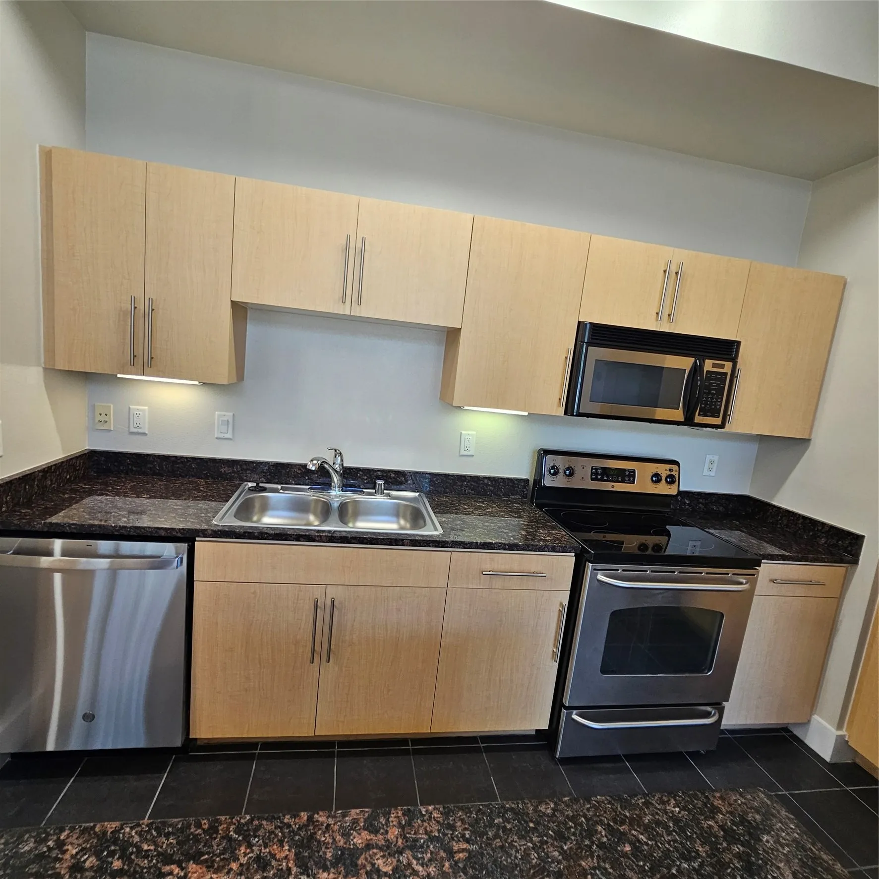 Condominium For Rent in Dallas County , 4605 Cedar Springs Road 337, Dallas, Texas 75219, 2 Bedroom, 2 Bathroom, Garage spaces, 1,134 Sqft, built in 2005, mls#21329148, Real Estate Agent in Dallas, Homes For Rent in Dallas county, Homes For Rent in Dallas, Realtor in Dallas Texas, Real Estate Brokerage Independent Realty Texas, Luminita Cordes Realtor