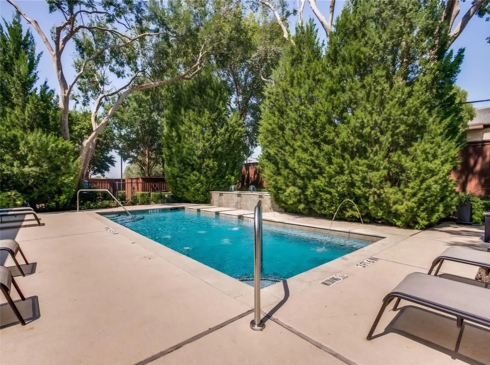 Condominium For Rent in Dallas County , 4605 Cedar Springs Road 337, Dallas, Texas 75219, 2 Bedroom, 2 Bathroom, Garage spaces, 1,134 Sqft, built in 2005, mls#21329148, Real Estate Agent in Dallas, Homes For Rent in Dallas county, Homes For Rent in Dallas, Realtor in Dallas Texas, Real Estate Brokerage Independent Realty Texas, Luminita Cordes Realtor