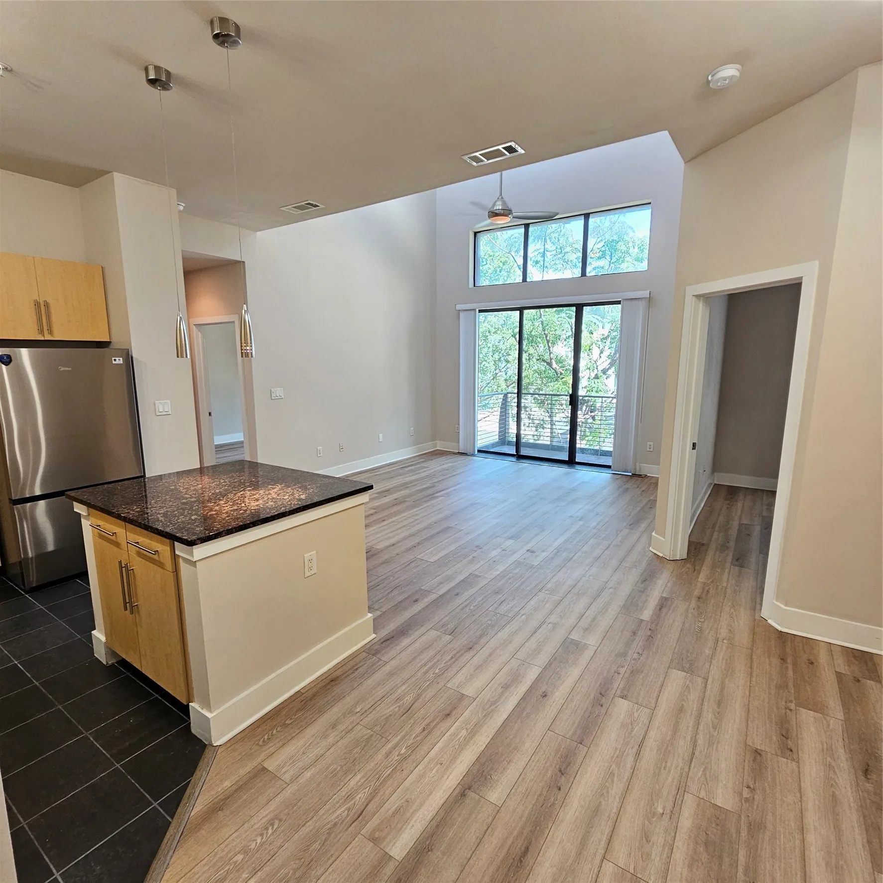 Condominium For Rent in Dallas County , 4605 Cedar Springs Road 337, Dallas, Texas 75219, 2 Bedroom, 2 Bathroom, Garage spaces, 1,134 Sqft, built in 2005, mls#21329148, Real Estate Agent in Dallas, Homes For Rent in Dallas county, Homes For Rent in Dallas, Realtor in Dallas Texas, Real Estate Brokerage Independent Realty Texas, Luminita Cordes Realtor
