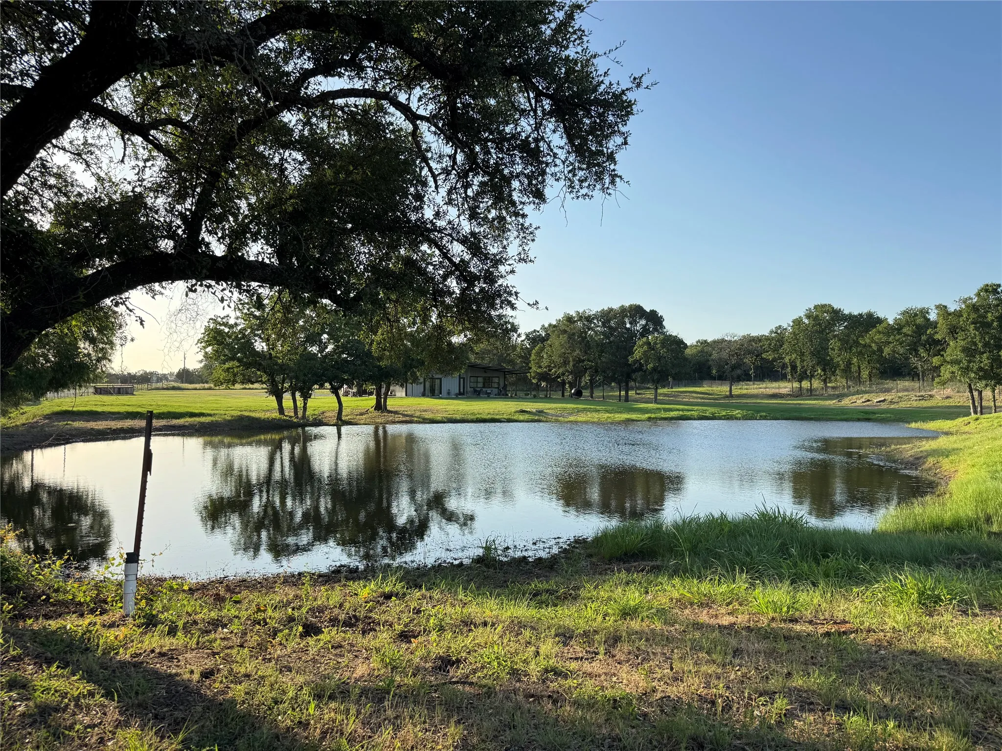 Single Family Residence For Sale in Erath County , 800 Private Road 1485, Hico, Texas 76457, 2 Bedroom, 2 Bathroom, Garage spaces, 1,750 Sqft, built in 2024, mls#21329009, Real Estate Agent in Hico, Homes For Sale in Erath county, Homes For Sale in Hico, Realtor in Hico Texas, Real Estate Brokerage Independent Realty Texas, Luminita Cordes Realtor