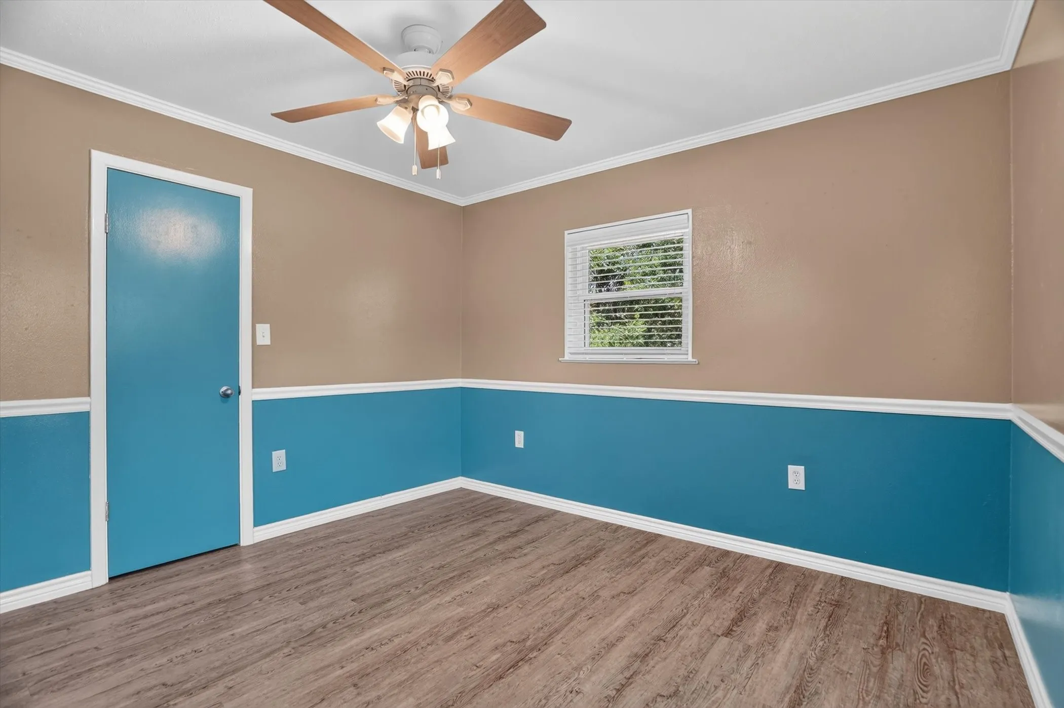 Single Family Residence For Sale in Bosque County , 418 County Road 1627, Clifton, Texas 76634, 3 Bedroom, 2 Bathroom, 2 Garage spaces, 1,976 Sqft, built in 1975, mls#21327917, Real Estate Agent in Clifton, Homes For Sale in Bosque county, Homes For Sale in Clifton, Realtor in Clifton Texas, Real Estate Brokerage Independent Realty Texas, Luminita Cordes Realtor