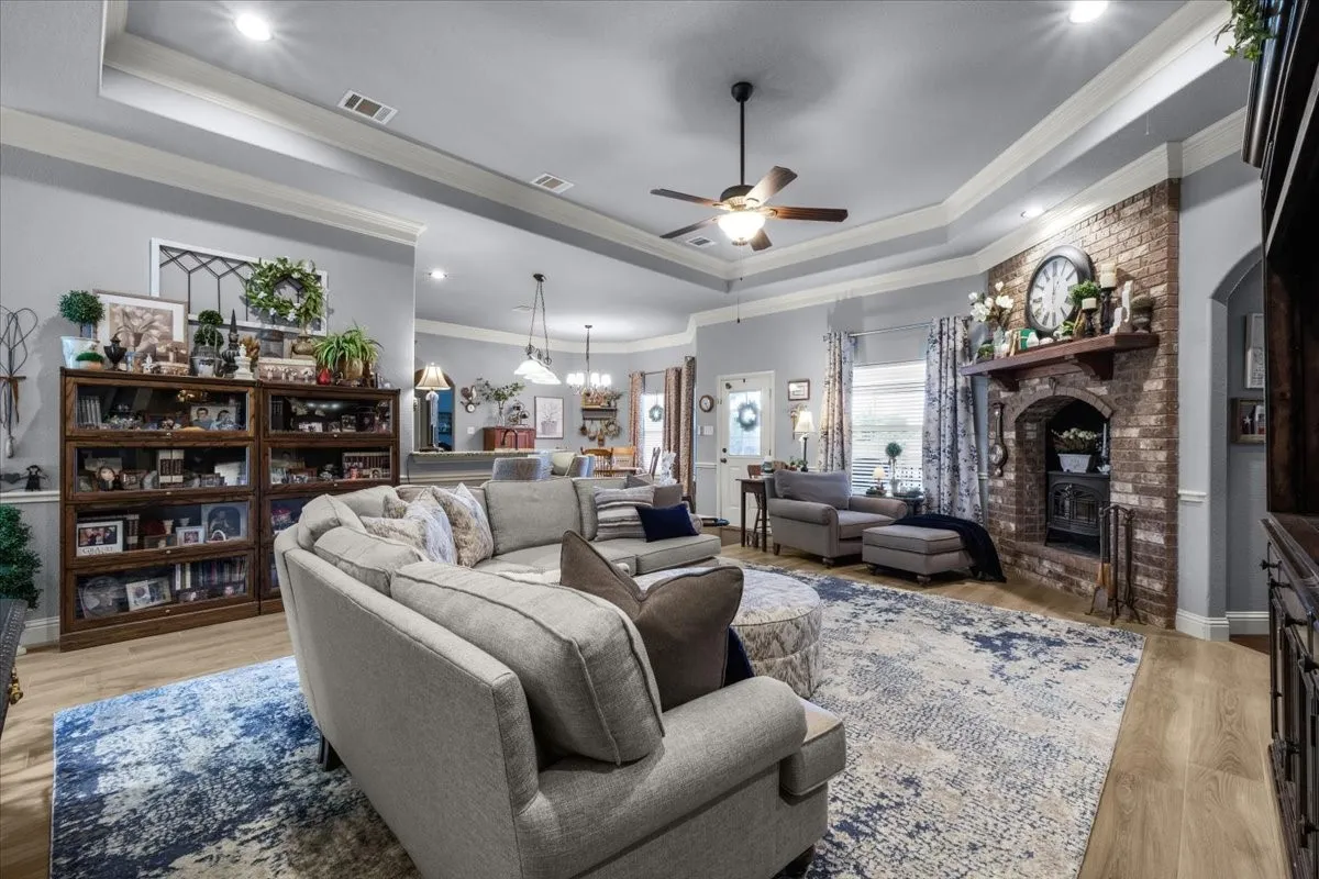 Single Family Residence For Sale in Parker County , 535 Christenberry Road, Springtown, Texas 76082, 4 Bedroom, 3 Bathroom, 3 Garage spaces, 2,735 Sqft, built in 2012, mls#21326935, Real Estate Agent in Springtown, Homes For Sale in Parker county, Homes For Sale in Springtown, Realtor in Springtown Texas, Real Estate Brokerage Independent Realty Texas, Luminita Cordes Realtor