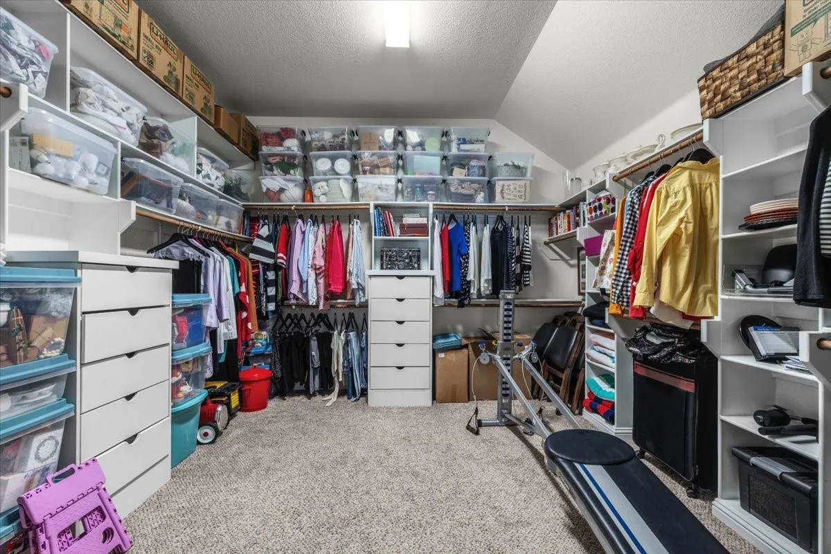 Single Family Residence For Sale in Parker County , 535 Christenberry Road, Springtown, Texas 76082, 4 Bedroom, 3 Bathroom, 3 Garage spaces, 2,735 Sqft, built in 2012, mls#21326935, Real Estate Agent in Springtown, Homes For Sale in Parker county, Homes For Sale in Springtown, Realtor in Springtown Texas, Real Estate Brokerage Independent Realty Texas, Luminita Cordes Realtor
