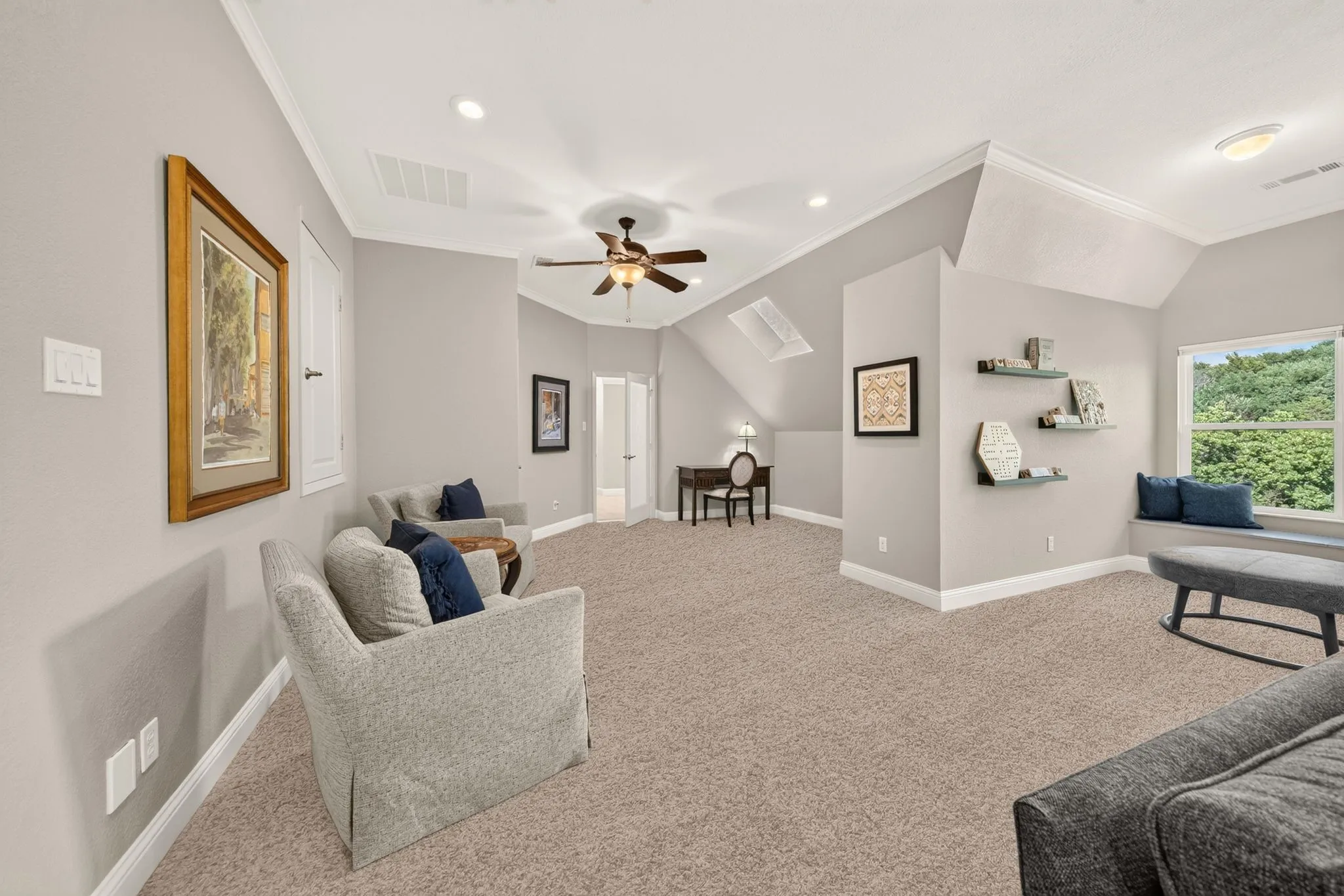Single Family Residence For Sale in Tarrant County , 1311 Concord Avenue, Southlake, Texas 76092, 4 Bedroom, 6 Bathroom, 3 Garage spaces, 4,786 Sqft, built in 1992, mls#21328390, Real Estate Agent in Southlake, Homes For Sale in Tarrant county, Homes For Sale in Southlake, Realtor in Southlake Texas, Real Estate Brokerage Independent Realty Texas, Luminita Cordes Realtor