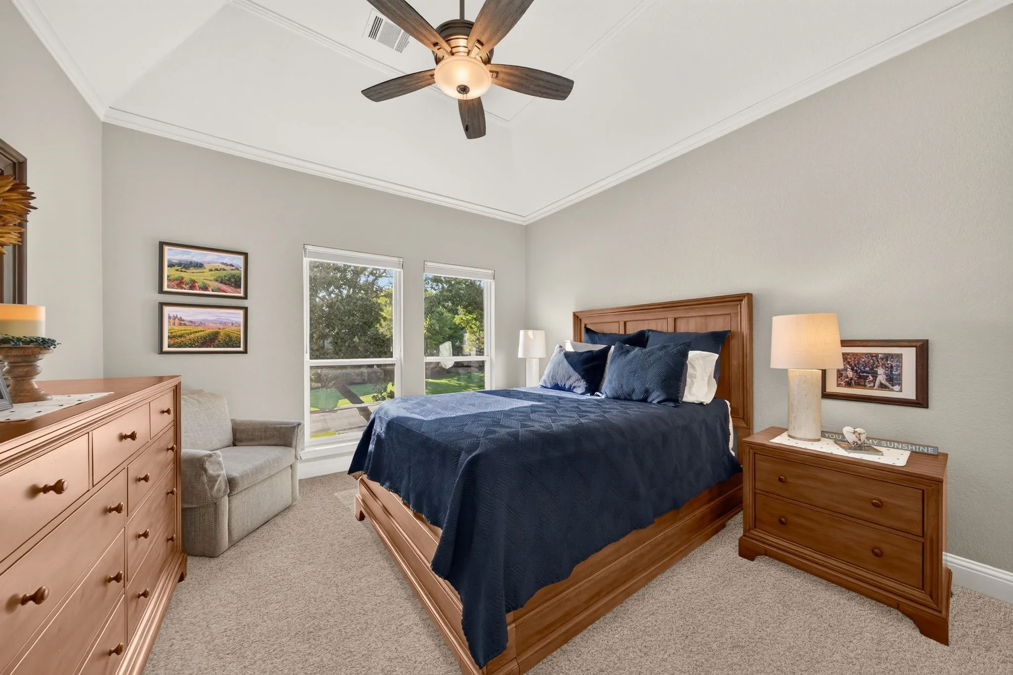 Single Family Residence For Sale in Tarrant County , 1311 Concord Avenue, Southlake, Texas 76092, 4 Bedroom, 6 Bathroom, 3 Garage spaces, 4,786 Sqft, built in 1992, mls#21328390, Real Estate Agent in Southlake, Homes For Sale in Tarrant county, Homes For Sale in Southlake, Realtor in Southlake Texas, Real Estate Brokerage Independent Realty Texas, Luminita Cordes Realtor