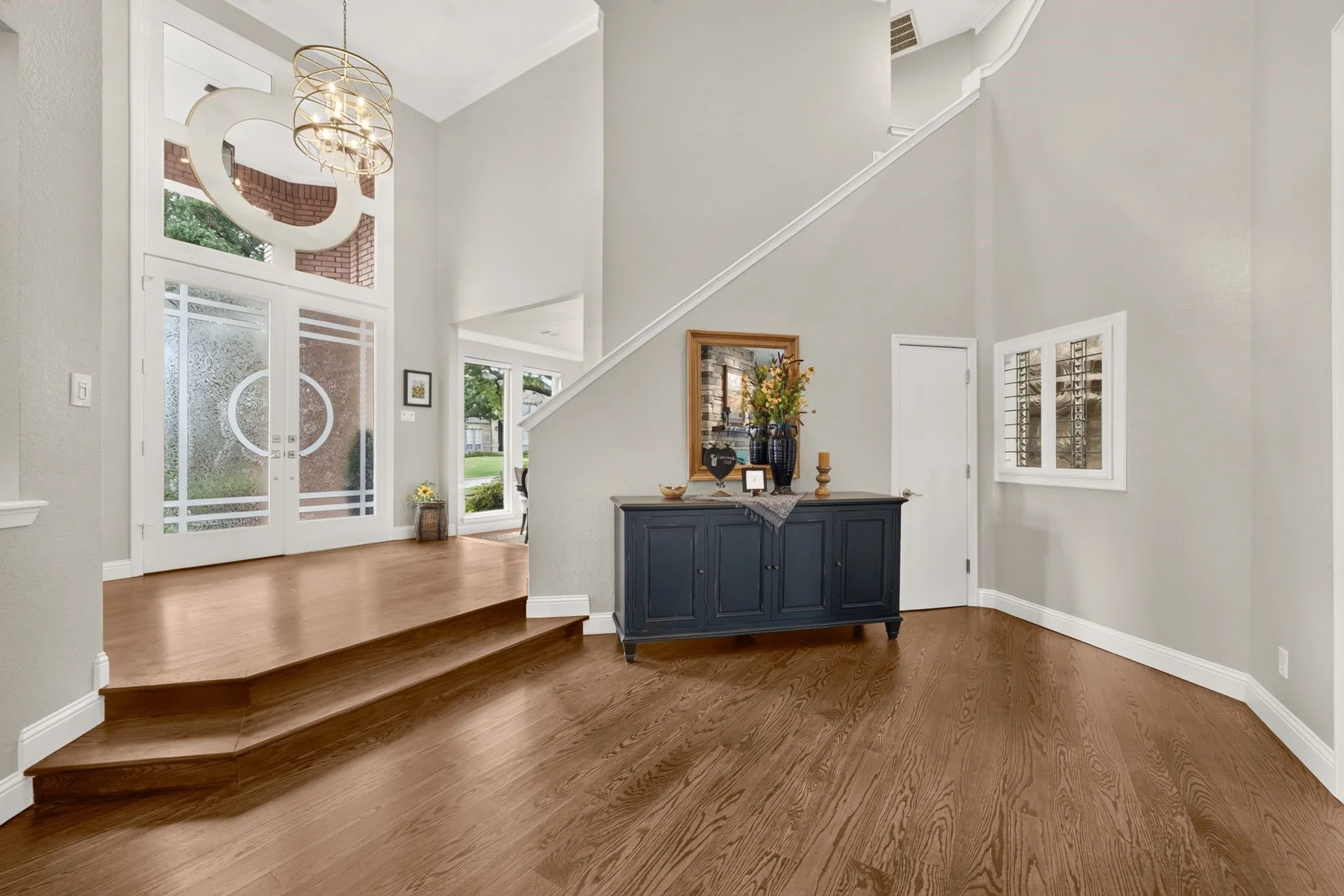 Single Family Residence For Sale in Tarrant County , 1311 Concord Avenue, Southlake, Texas 76092, 4 Bedroom, 6 Bathroom, 3 Garage spaces, 4,786 Sqft, built in 1992, mls#21328390, Real Estate Agent in Southlake, Homes For Sale in Tarrant county, Homes For Sale in Southlake, Realtor in Southlake Texas, Real Estate Brokerage Independent Realty Texas, Luminita Cordes Realtor