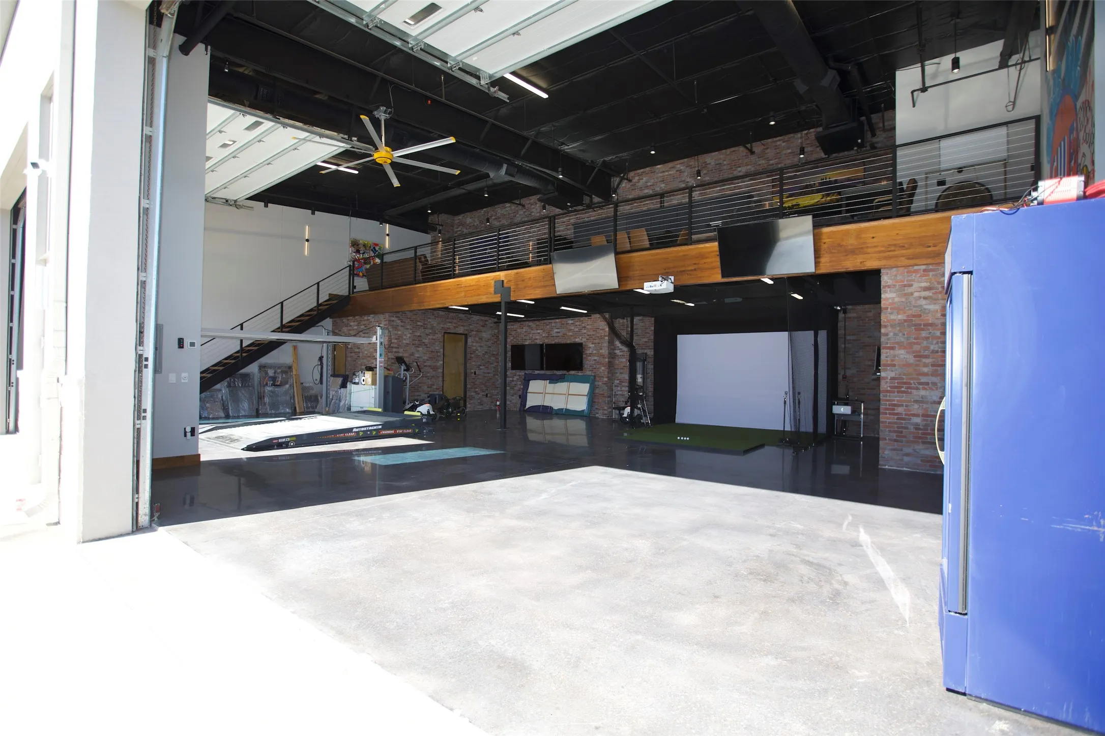 Warehouse For Sale in Tarrant County , 1725 N Hwy 377 #202, Roanoke, Texas 76262, 0, 0, Garage spaces, 0 Sqft, built in 2020, mls#21329183, Real Estate Agent in Roanoke, Homes For Sale in Tarrant county, Homes For Sale in Roanoke, Realtor in Roanoke Texas, Real Estate Brokerage Independent Realty Texas, Luminita Cordes Realtor