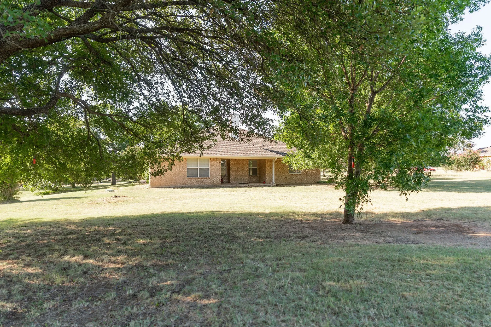 Single Family Residence For Sale in Somervell County , 1193 County Road 318, Glen Rose, Texas 76043, 4 Bedroom, 2 Bathroom, 2 Garage spaces, 1,979 Sqft, built in 2001, mls#21326655, Real Estate Agent in Glen Rose, Homes For Sale in Somervell county, Homes For Sale in Glen Rose, Realtor in Glen Rose Texas, Real Estate Brokerage Independent Realty Texas, Luminita Cordes Realtor