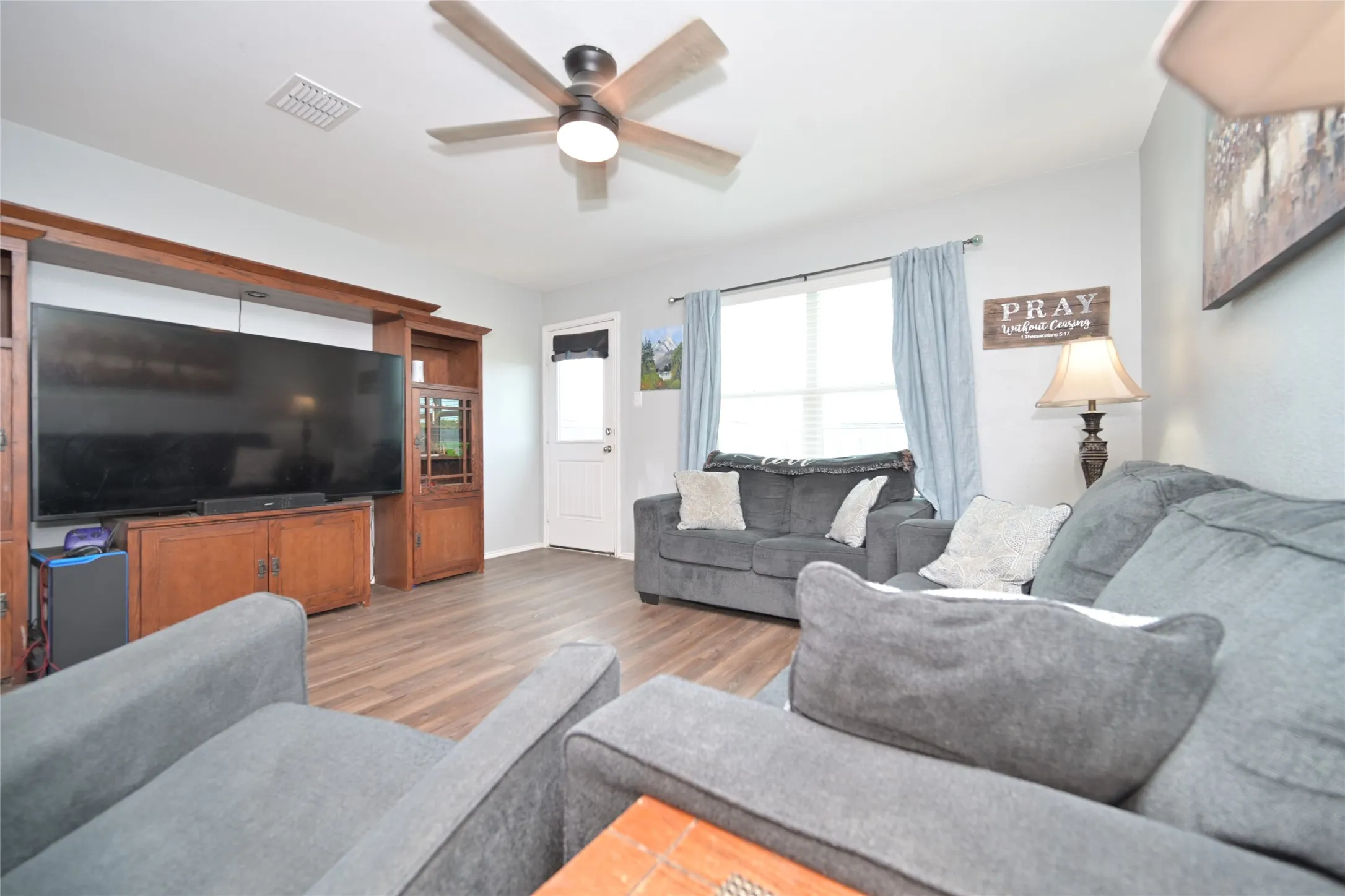 Single Family Residence For Sale in Kaufman County , 2104 Mackinac Lane, Crandall, Texas 75114, 3 Bedroom, 2 Bathroom, 1 Garage spaces, 1,239 Sqft, built in 2021, mls#21329214, Real Estate Agent in Crandall, Homes For Sale in Kaufman county, Homes For Sale in Crandall, Realtor in Crandall Texas, Real Estate Brokerage Independent Realty Texas, Luminita Cordes Realtor