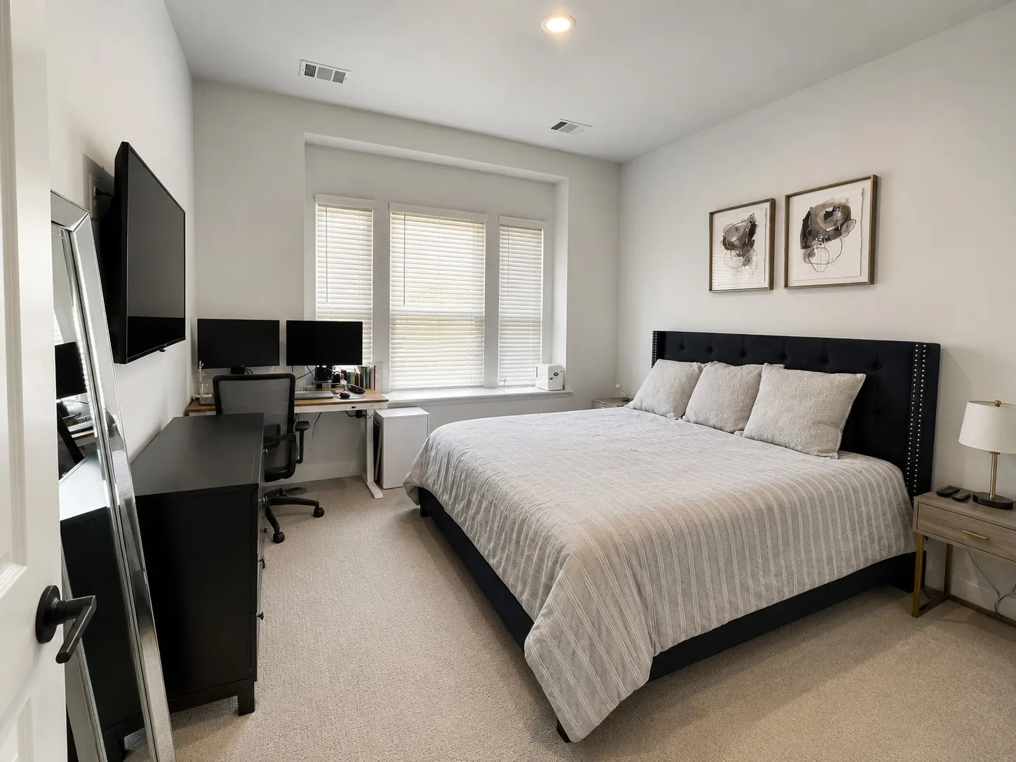 Single Family Residence For Sale in Dallas County , 1811 Lande Street, Farmers Branch, Texas 75234, 4 Bedroom, 3 Bathroom, 2 Garage spaces, 2,293 Sqft, built in 2021, mls#21328974, Real Estate Agent in Farmers Branch, Homes For Sale in Dallas county, Homes For Sale in Farmers Branch, Realtor in Farmers Branch Texas, Real Estate Brokerage Independent Realty Texas, Luminita Cordes Realtor