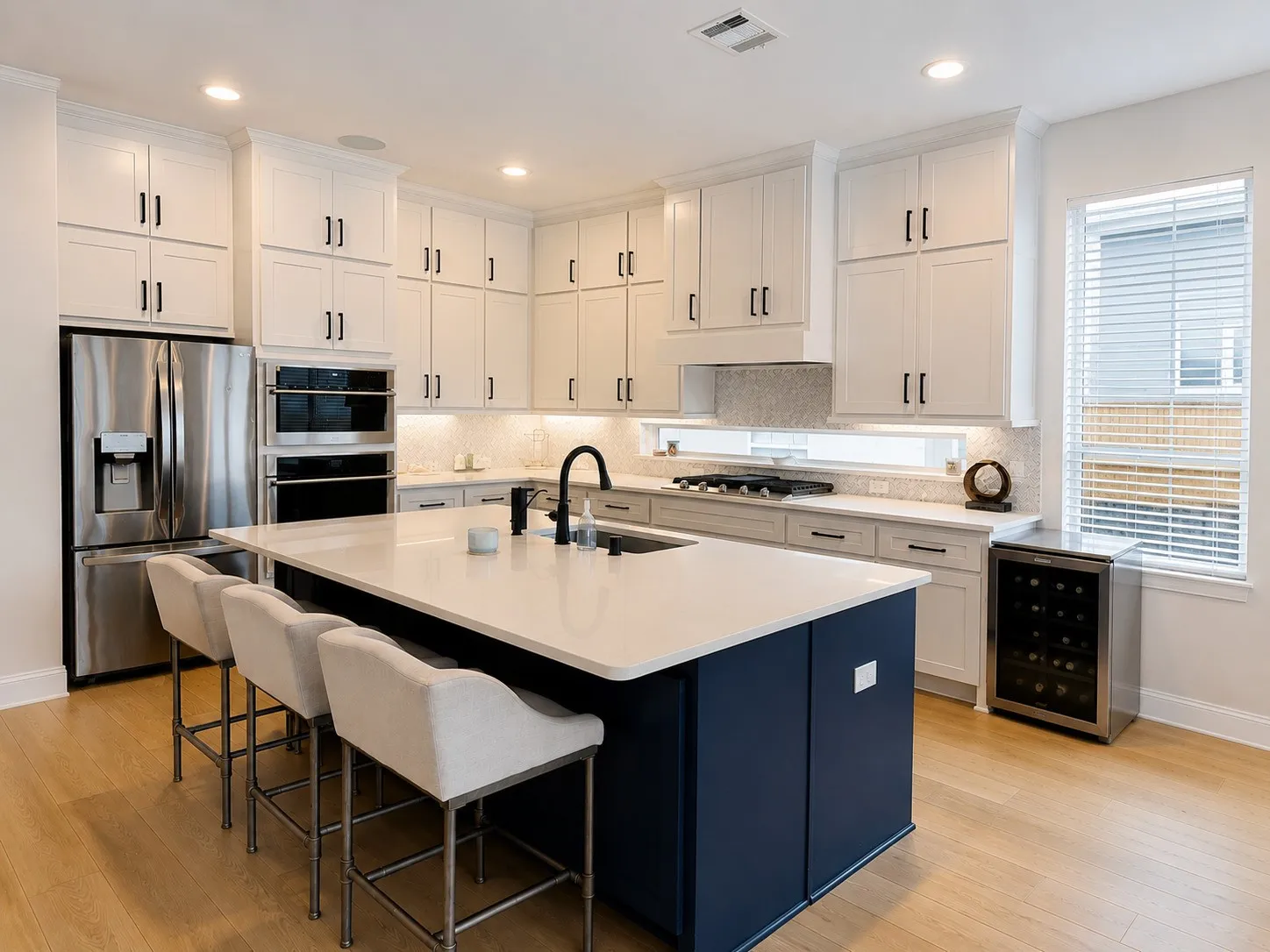 Single Family Residence For Sale in Dallas County , 1811 Lande Street, Farmers Branch, Texas 75234, 4 Bedroom, 3 Bathroom, 2 Garage spaces, 2,293 Sqft, built in 2021, mls#21328974, Real Estate Agent in Farmers Branch, Homes For Sale in Dallas county, Homes For Sale in Farmers Branch, Realtor in Farmers Branch Texas, Real Estate Brokerage Independent Realty Texas, Luminita Cordes Realtor