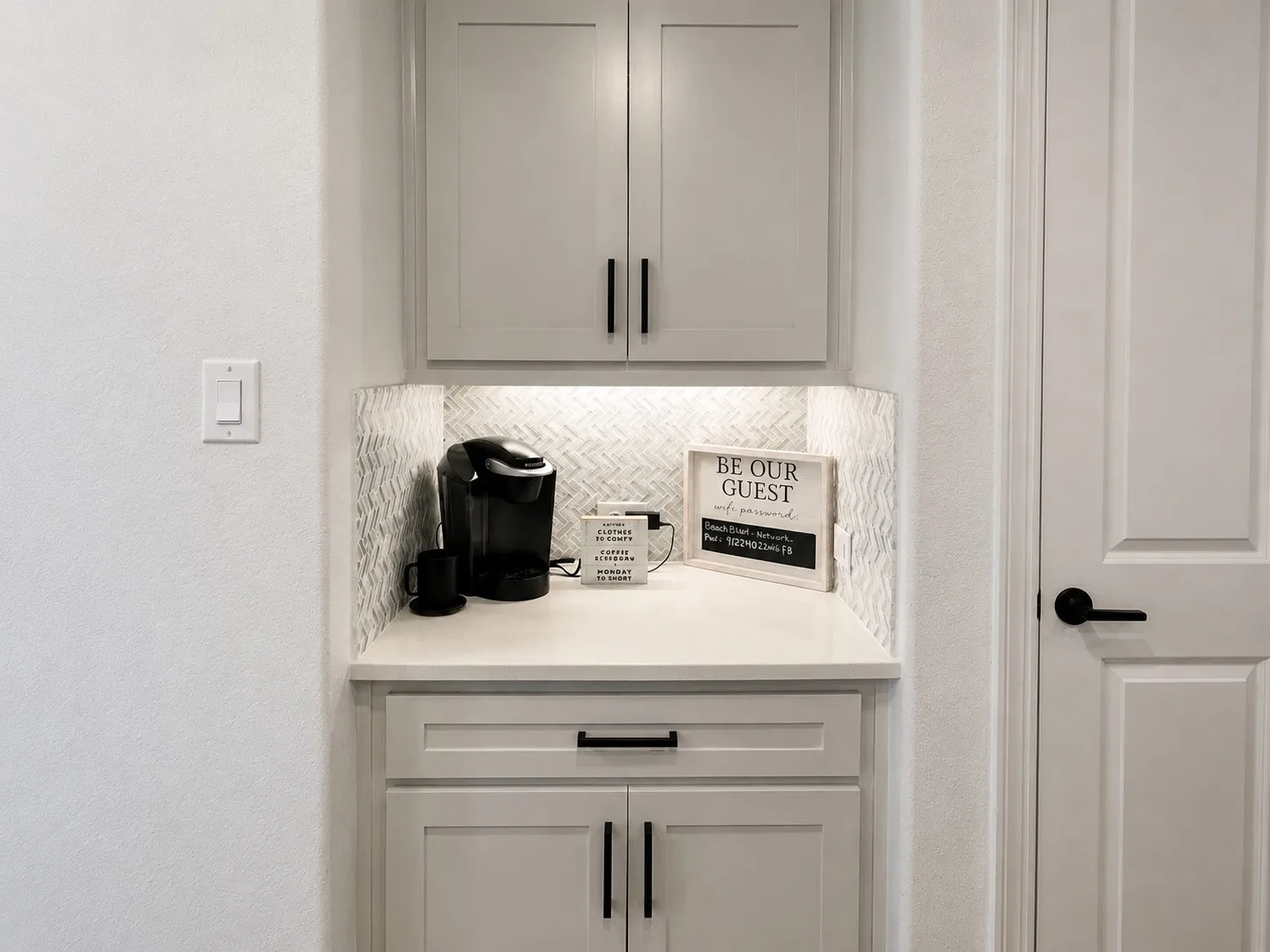Single Family Residence For Sale in Dallas County , 1811 Lande Street, Farmers Branch, Texas 75234, 4 Bedroom, 3 Bathroom, 2 Garage spaces, 2,293 Sqft, built in 2021, mls#21328974, Real Estate Agent in Farmers Branch, Homes For Sale in Dallas county, Homes For Sale in Farmers Branch, Realtor in Farmers Branch Texas, Real Estate Brokerage Independent Realty Texas, Luminita Cordes Realtor