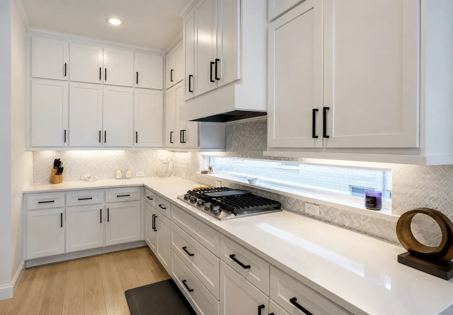 Single Family Residence For Sale in Dallas County , 1811 Lande Street, Farmers Branch, Texas 75234, 4 Bedroom, 3 Bathroom, 2 Garage spaces, 2,293 Sqft, built in 2021, mls#21328974, Real Estate Agent in Farmers Branch, Homes For Sale in Dallas county, Homes For Sale in Farmers Branch, Realtor in Farmers Branch Texas, Real Estate Brokerage Independent Realty Texas, Luminita Cordes Realtor
