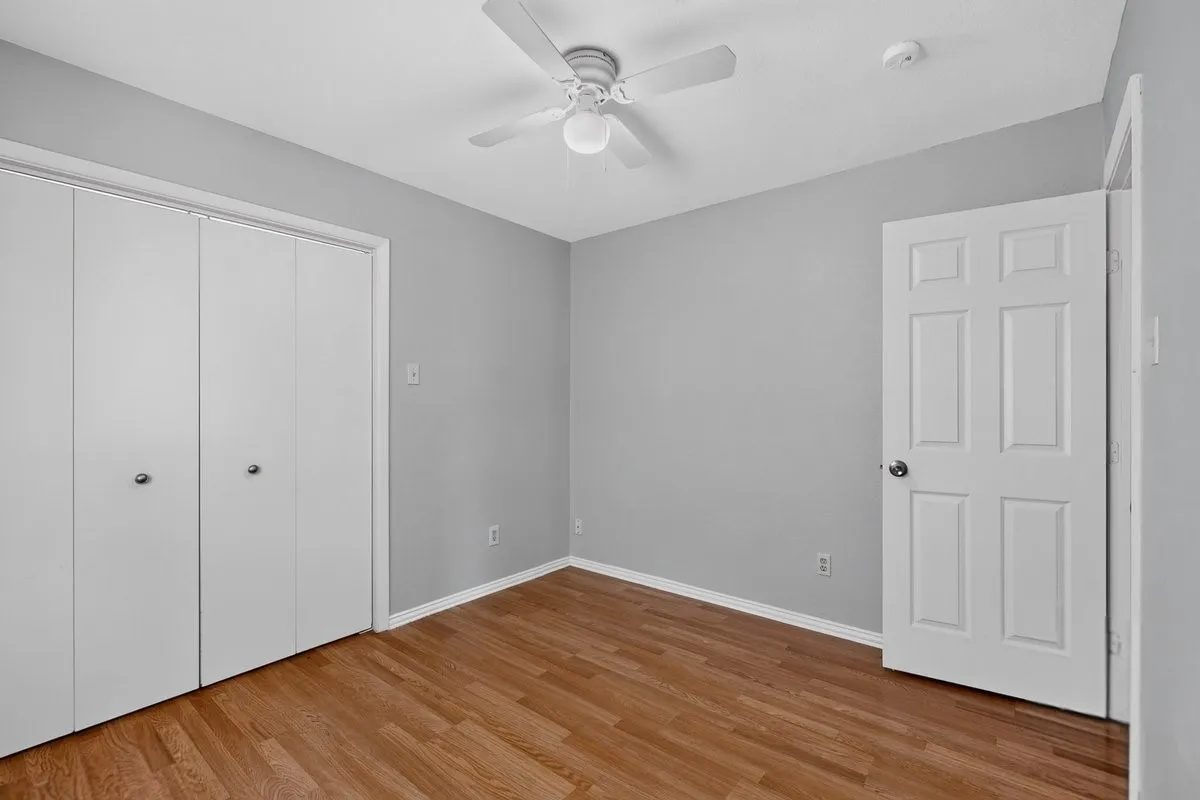 Single Family Residence For Sale in Collin County , 9693 Windy Ridge Road, Frisco, Texas 75033, 3 Bedroom, 2 Bathroom, Garage spaces, 1,251 Sqft, built in 1984, mls#21328946, Real Estate Agent in Frisco, Homes For Sale in Collin county, Homes For Sale in Frisco, Realtor in Frisco Texas, Real Estate Brokerage Independent Realty Texas, Luminita Cordes Realtor