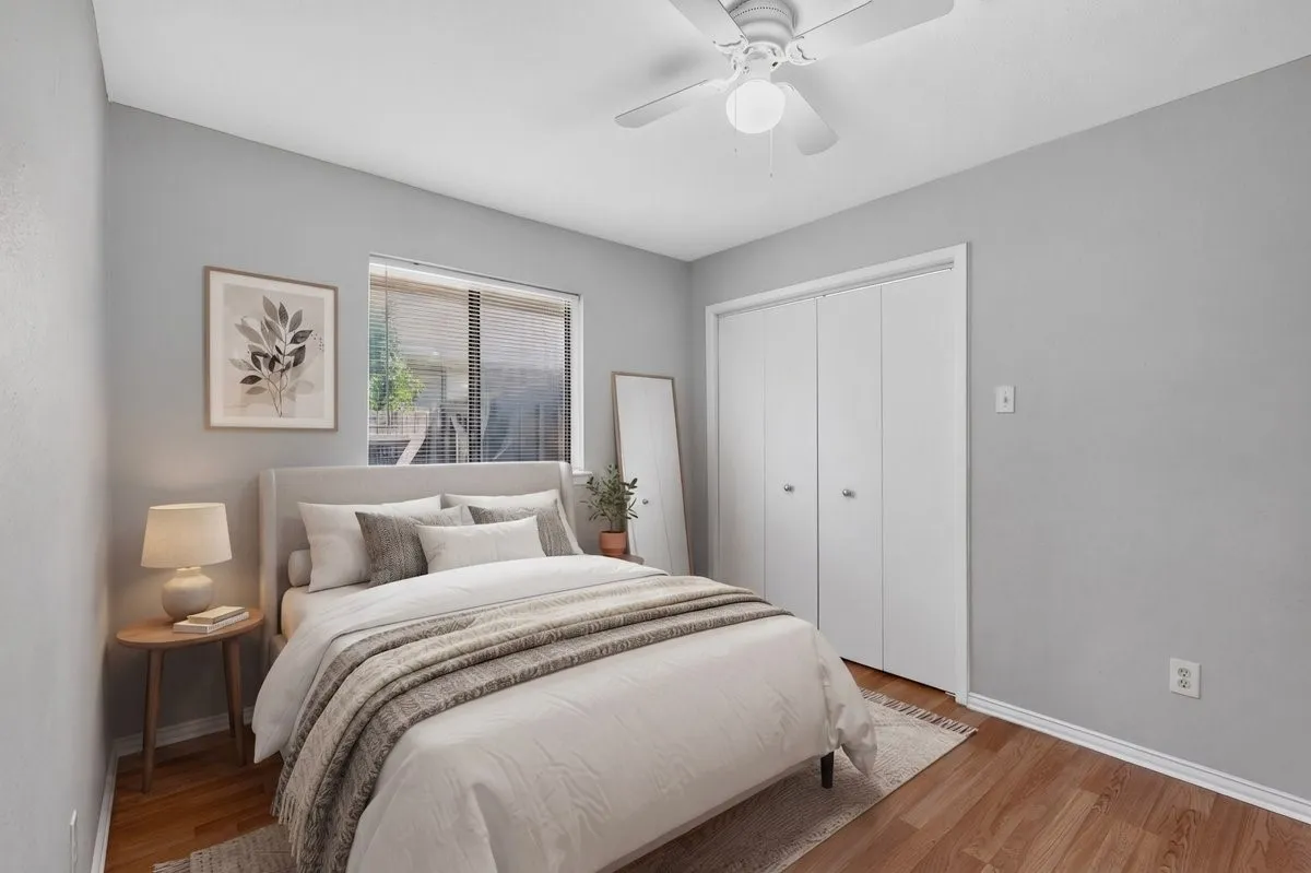 Single Family Residence For Sale in Collin County , 9693 Windy Ridge Road, Frisco, Texas 75033, 3 Bedroom, 2 Bathroom, Garage spaces, 1,251 Sqft, built in 1984, mls#21328946, Real Estate Agent in Frisco, Homes For Sale in Collin county, Homes For Sale in Frisco, Realtor in Frisco Texas, Real Estate Brokerage Independent Realty Texas, Luminita Cordes Realtor