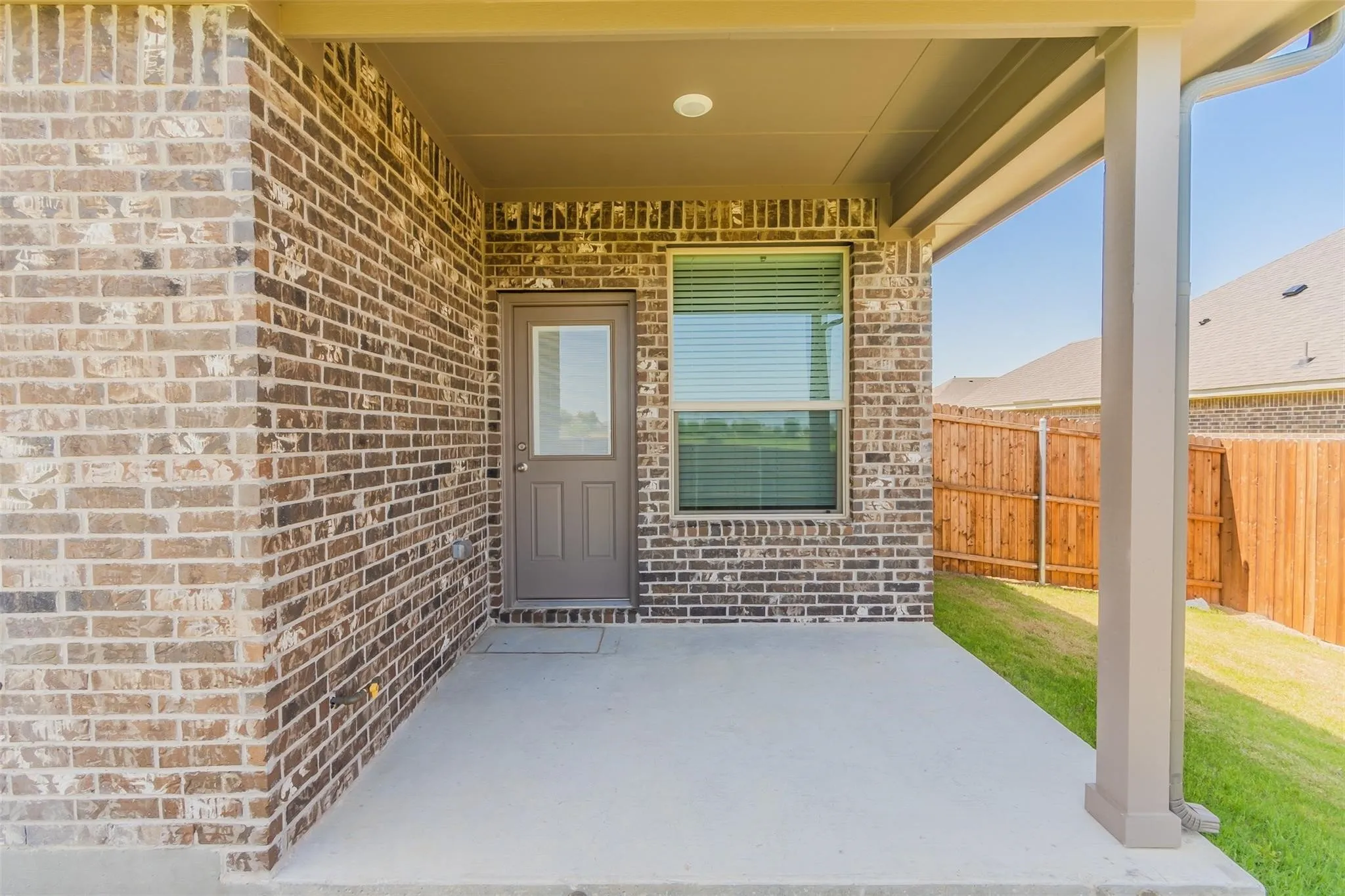Single Family Residence For Rent in Denton County , 1343 Fox Hollow Road, Krum, Texas 76249, 4 Bedroom, 2 Bathroom, 2 Garage spaces, 2,029 Sqft, built in 2020, mls#21329241, Real Estate Agent in Krum, Homes For Rent in Denton county, Homes For Rent in Krum, Realtor in Krum Texas, Real Estate Brokerage Independent Realty Texas, Luminita Cordes Realtor