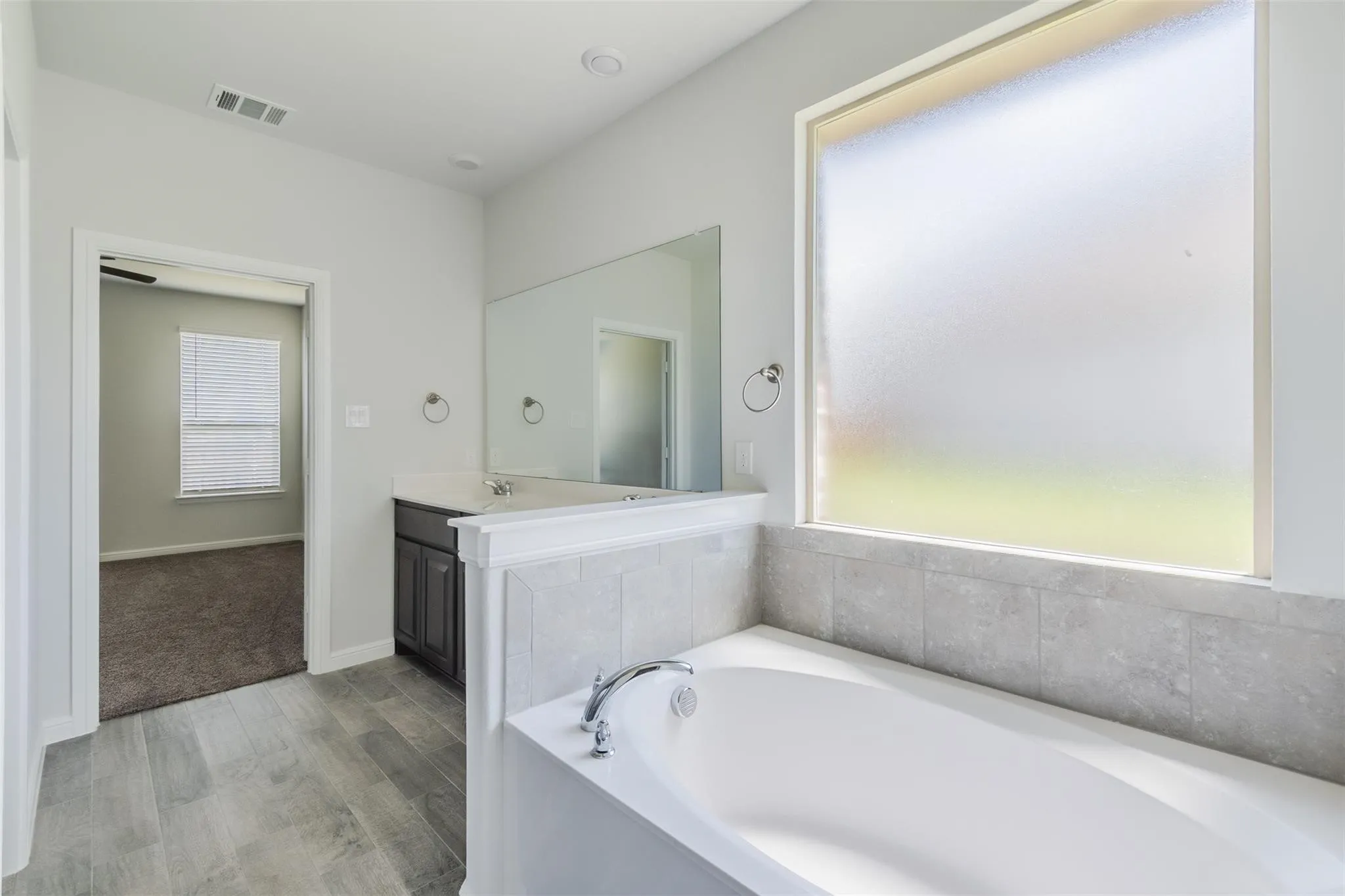 Single Family Residence For Rent in Denton County , 1343 Fox Hollow Road, Krum, Texas 76249, 4 Bedroom, 2 Bathroom, 2 Garage spaces, 2,029 Sqft, built in 2020, mls#21329241, Real Estate Agent in Krum, Homes For Rent in Denton county, Homes For Rent in Krum, Realtor in Krum Texas, Real Estate Brokerage Independent Realty Texas, Luminita Cordes Realtor