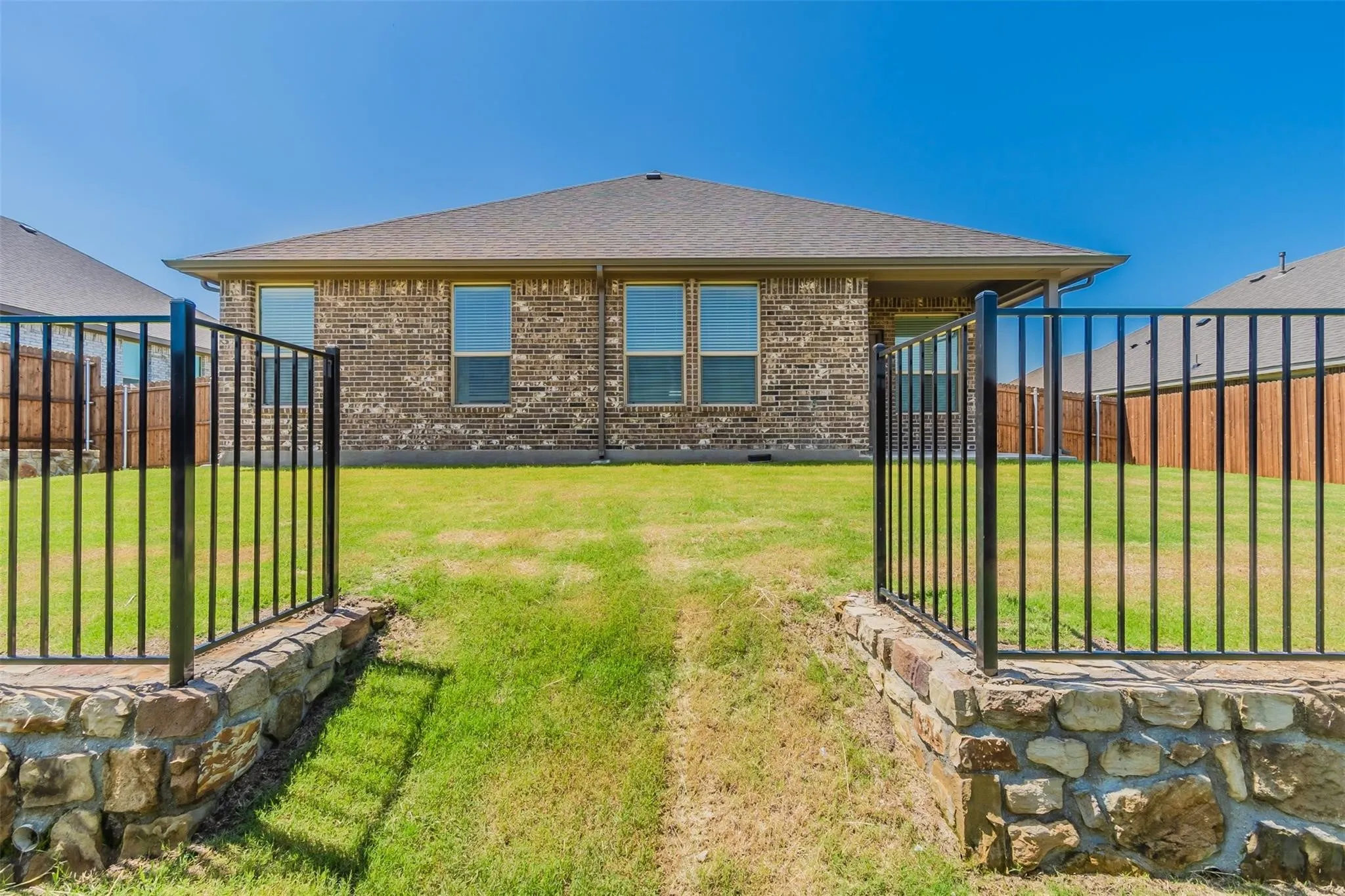 Single Family Residence For Rent in Denton County , 1343 Fox Hollow Road, Krum, Texas 76249, 4 Bedroom, 2 Bathroom, 2 Garage spaces, 2,029 Sqft, built in 2020, mls#21329241, Real Estate Agent in Krum, Homes For Rent in Denton county, Homes For Rent in Krum, Realtor in Krum Texas, Real Estate Brokerage Independent Realty Texas, Luminita Cordes Realtor