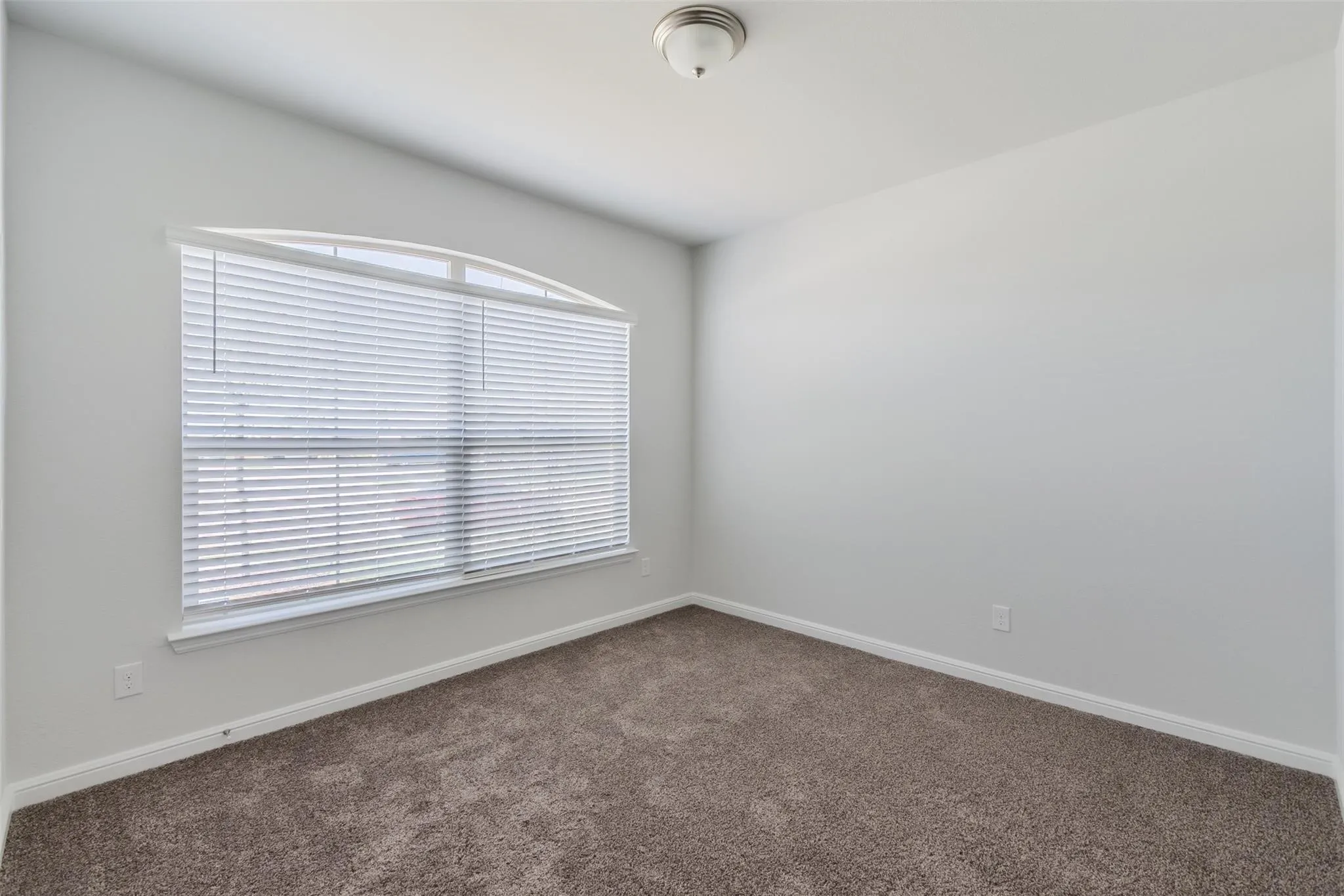 Single Family Residence For Rent in Denton County , 1343 Fox Hollow Road, Krum, Texas 76249, 4 Bedroom, 2 Bathroom, 2 Garage spaces, 2,029 Sqft, built in 2020, mls#21329241, Real Estate Agent in Krum, Homes For Rent in Denton county, Homes For Rent in Krum, Realtor in Krum Texas, Real Estate Brokerage Independent Realty Texas, Luminita Cordes Realtor