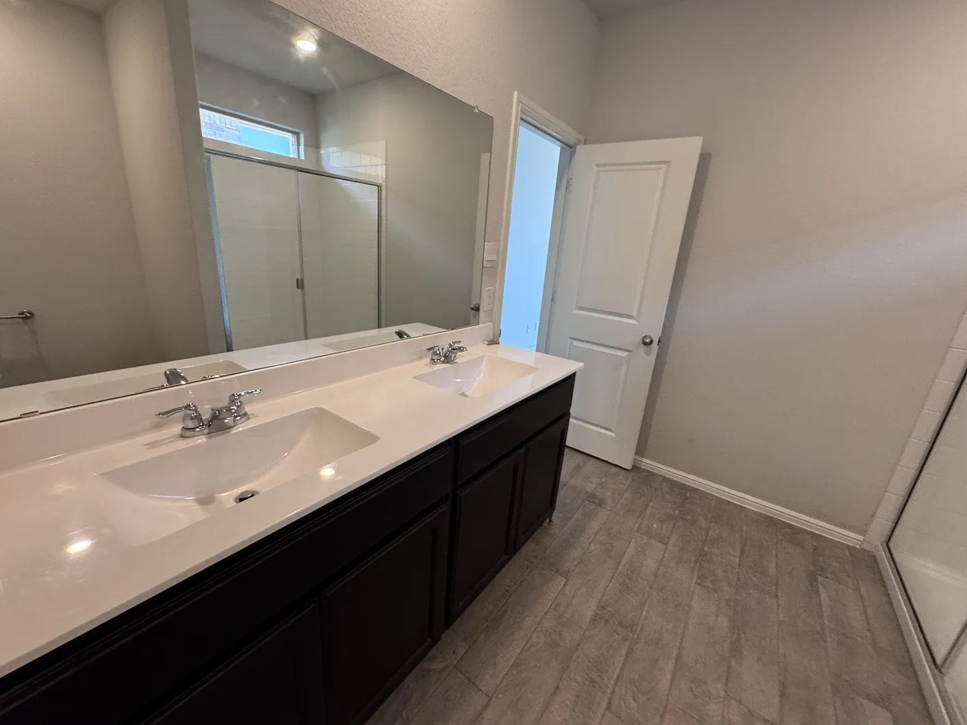 Single Family Residence For Sale in Tarrant County , 9741 Olanta Trail, Fort Worth, Texas 76108, 3 Bedroom, 2 Bathroom, 2 Garage spaces, 1,476 Sqft, built in 2023, mls#21329121, Real Estate Agent in Fort Worth, Homes For Sale in Tarrant county, Homes For Sale in Fort Worth, Realtor in Fort Worth Texas, Real Estate Brokerage Independent Realty Texas, Luminita Cordes Realtor