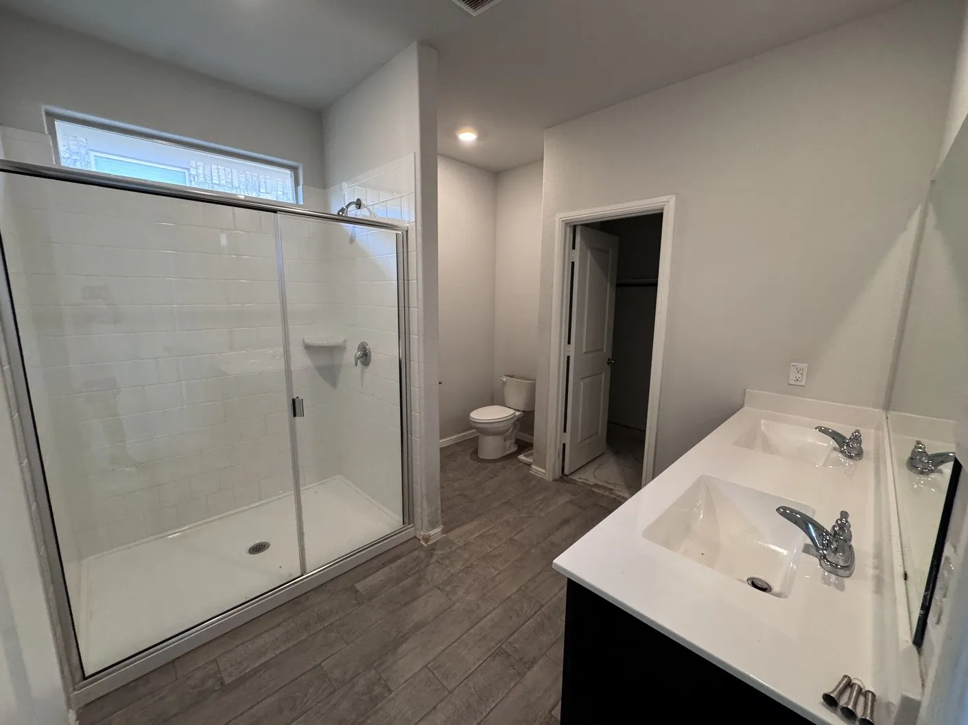 Single Family Residence For Sale in Tarrant County , 9741 Olanta Trail, Fort Worth, Texas 76108, 3 Bedroom, 2 Bathroom, 2 Garage spaces, 1,476 Sqft, built in 2023, mls#21329121, Real Estate Agent in Fort Worth, Homes For Sale in Tarrant county, Homes For Sale in Fort Worth, Realtor in Fort Worth Texas, Real Estate Brokerage Independent Realty Texas, Luminita Cordes Realtor