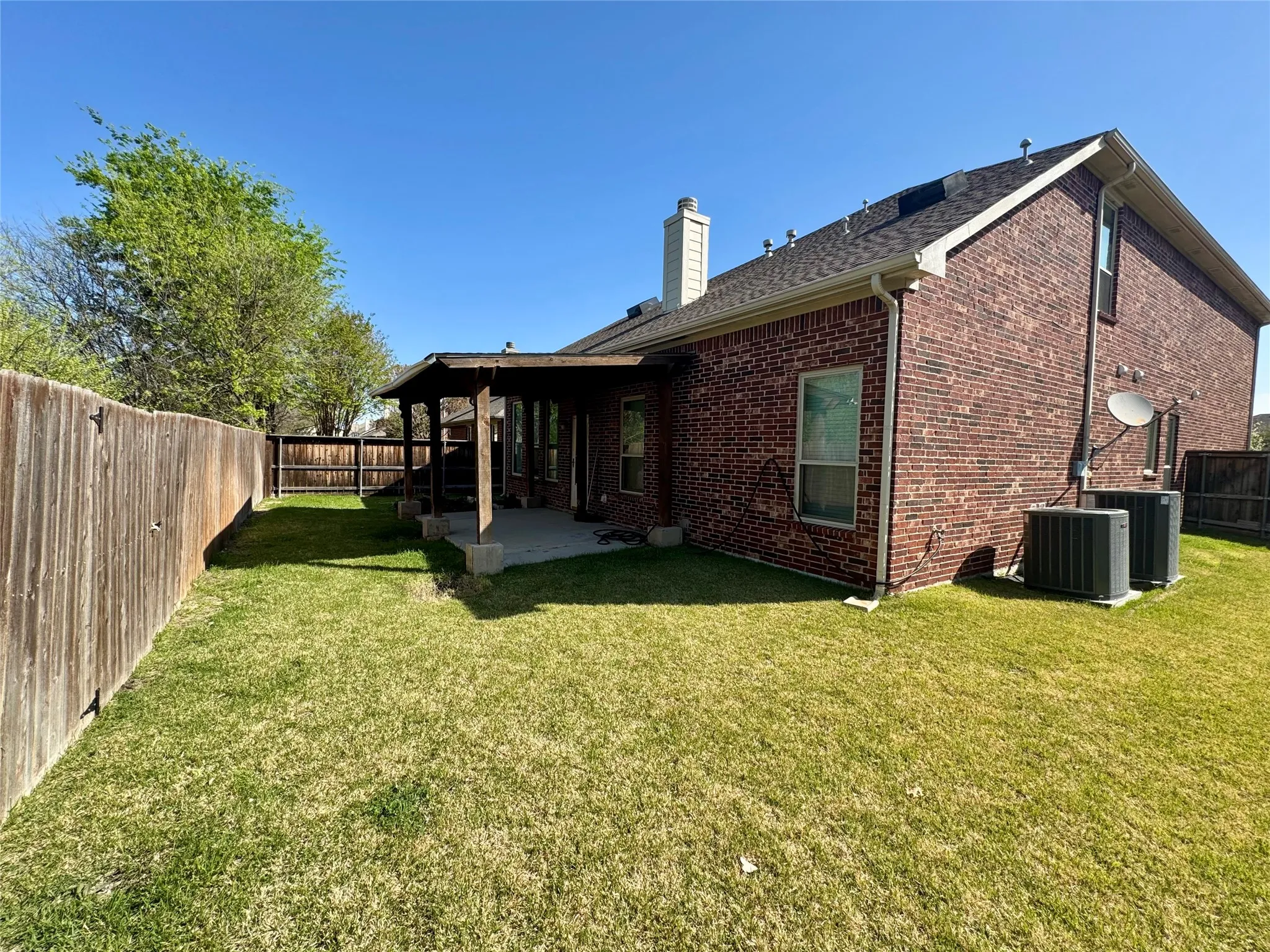 Single Family Residence For Rent in Denton County , 1100 Annalea Cove Drive, Lewisville, Texas 75056, 5 Bedroom, 4 Bathroom, 2 Garage spaces, 3,619 Sqft, built in 2007, mls#21329262, Real Estate Agent in Lewisville, Homes For Rent in Denton county, Homes For Rent in Lewisville, Realtor in Lewisville Texas, Real Estate Brokerage Independent Realty Texas, Luminita Cordes Realtor