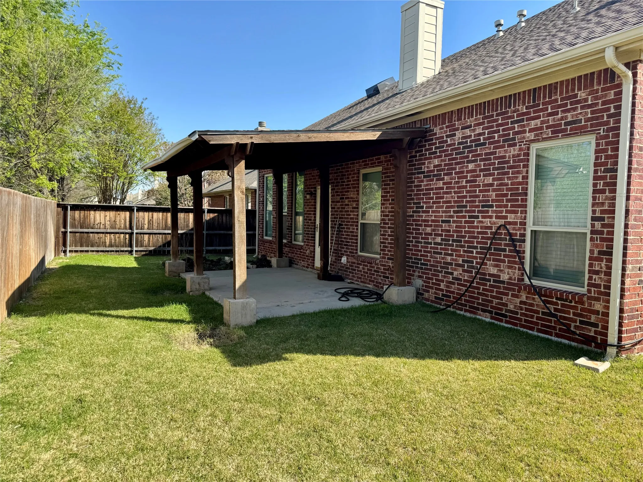Single Family Residence For Rent in Denton County , 1100 Annalea Cove Drive, Lewisville, Texas 75056, 5 Bedroom, 4 Bathroom, 2 Garage spaces, 3,619 Sqft, built in 2007, mls#21329262, Real Estate Agent in Lewisville, Homes For Rent in Denton county, Homes For Rent in Lewisville, Realtor in Lewisville Texas, Real Estate Brokerage Independent Realty Texas, Luminita Cordes Realtor
