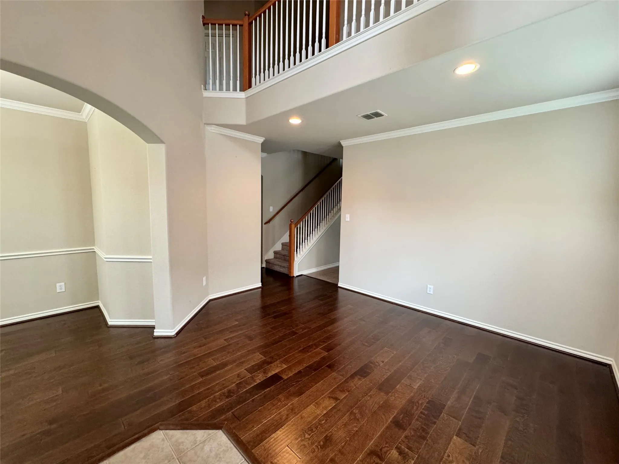 Single Family Residence For Rent in Denton County , 1100 Annalea Cove Drive, Lewisville, Texas 75056, 5 Bedroom, 4 Bathroom, 2 Garage spaces, 3,619 Sqft, built in 2007, mls#21329262, Real Estate Agent in Lewisville, Homes For Rent in Denton county, Homes For Rent in Lewisville, Realtor in Lewisville Texas, Real Estate Brokerage Independent Realty Texas, Luminita Cordes Realtor