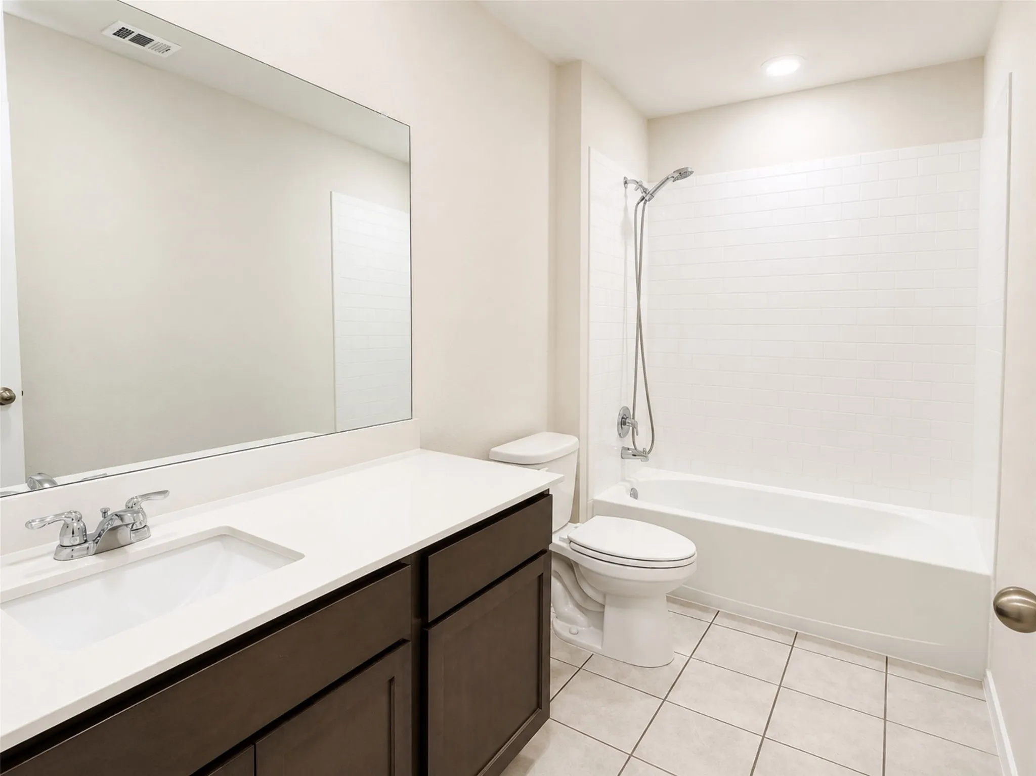 Single Family Residence For Rent in Rockwall County , 3387 Everly Drive, Fate, Texas 75189, 4 Bedroom, 3 Bathroom, 2 Garage spaces, 2,286 Sqft, built in 2021, mls#21329265, Real Estate Agent in Fate, Homes For Rent in Rockwall county, Homes For Rent in Fate, Realtor in Fate Texas, Real Estate Brokerage Independent Realty Texas, Luminita Cordes Realtor