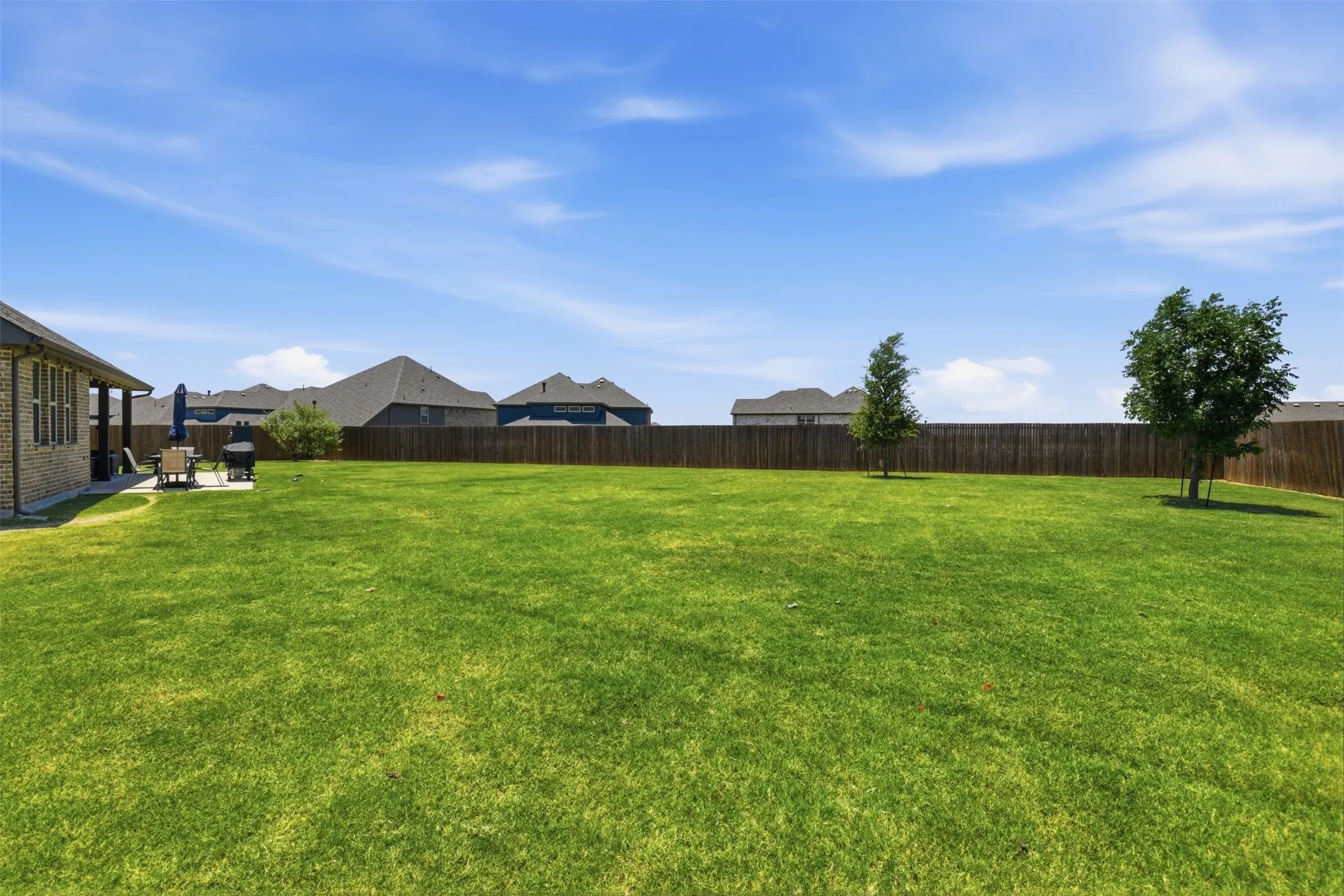 Single Family Residence For Sale in Rockwall County , 502 Big Bend Drive, Fate, Texas 75087, 4 Bedroom, 3 Bathroom, 3 Garage spaces, 3,031 Sqft, built in 2020, mls#21329274, Real Estate Agent in Fate, Homes For Sale in Rockwall county, Homes For Sale in Fate, Realtor in Fate Texas, Real Estate Brokerage Independent Realty Texas, Luminita Cordes Realtor