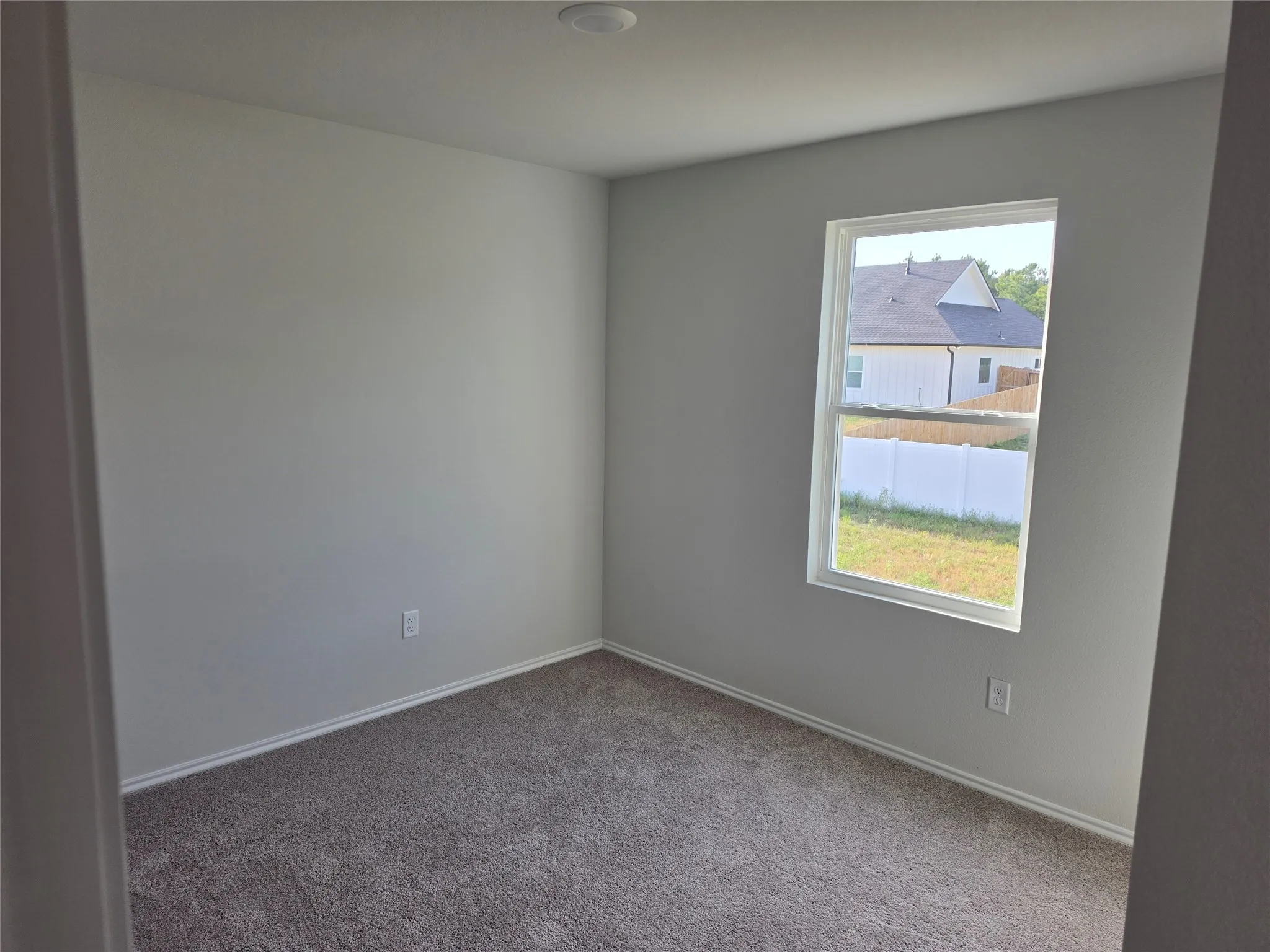 Photo from 216 Stoney Ridge - Same Floor Plan
