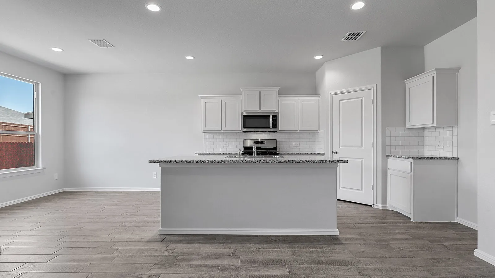 Single Family Residence For Sale in Hood County , 411 SUNDAY SILENCE Way, Granbury, Texas 76049, 3 Bedroom, 2 Bathroom, 2 Garage spaces, 1,475 Sqft, built in 2025, mls#21327946, Real Estate Agent in Granbury, Homes For Sale in Hood county, Homes For Sale in Granbury, Realtor in Granbury Texas, Real Estate Brokerage Independent Realty Texas, Luminita Cordes Realtor