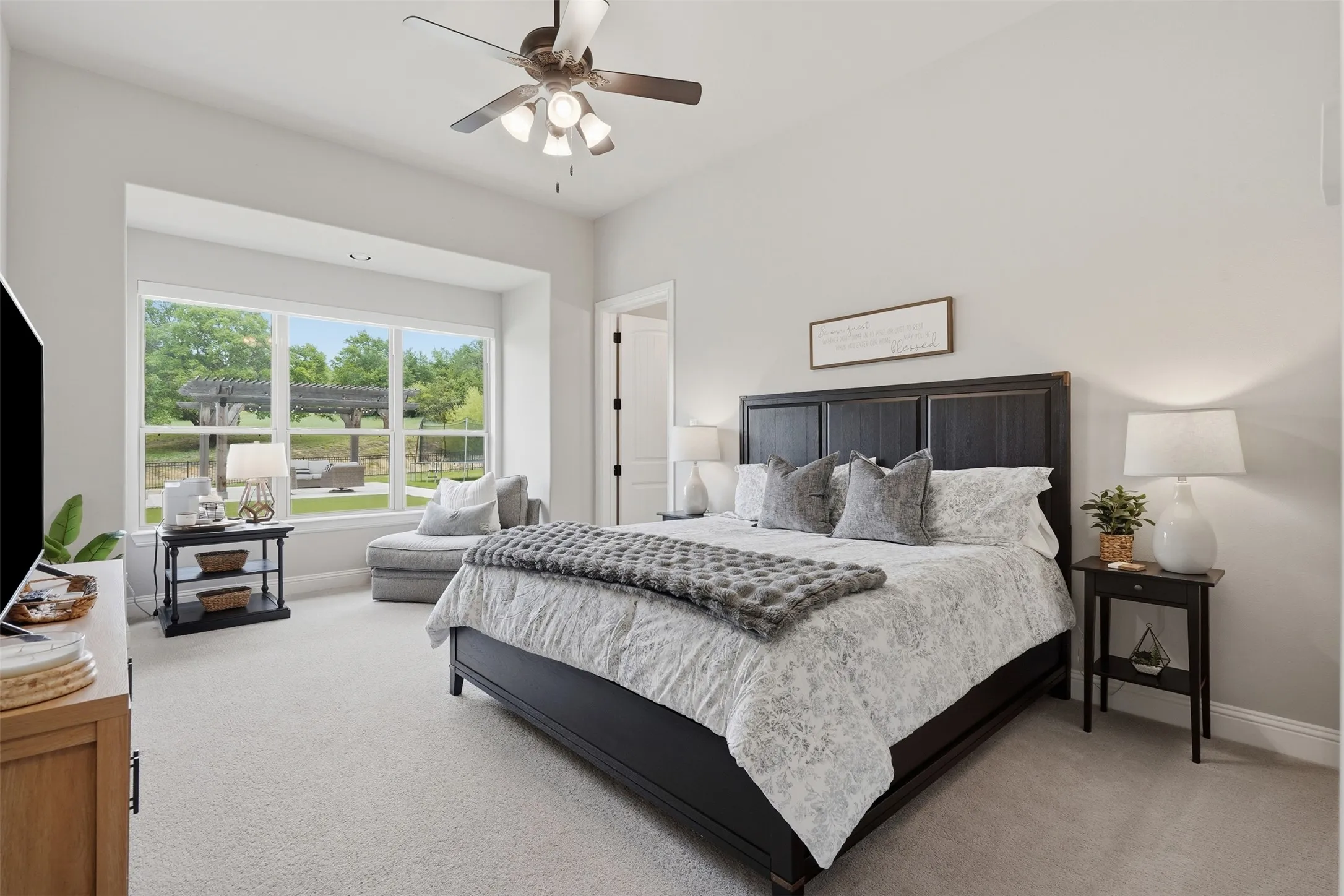 Single Family Residence For Sale in Parker County , 600 W Hill Drive, Aledo, Texas 76008, 5 Bedroom, 6 Bathroom, 3 Garage spaces, 5,190 Sqft, built in 2019, mls#21329294, Real Estate Agent in Aledo, Homes For Sale in Parker county, Homes For Sale in Aledo, Realtor in Aledo Texas, Real Estate Brokerage Independent Realty Texas, Luminita Cordes Realtor