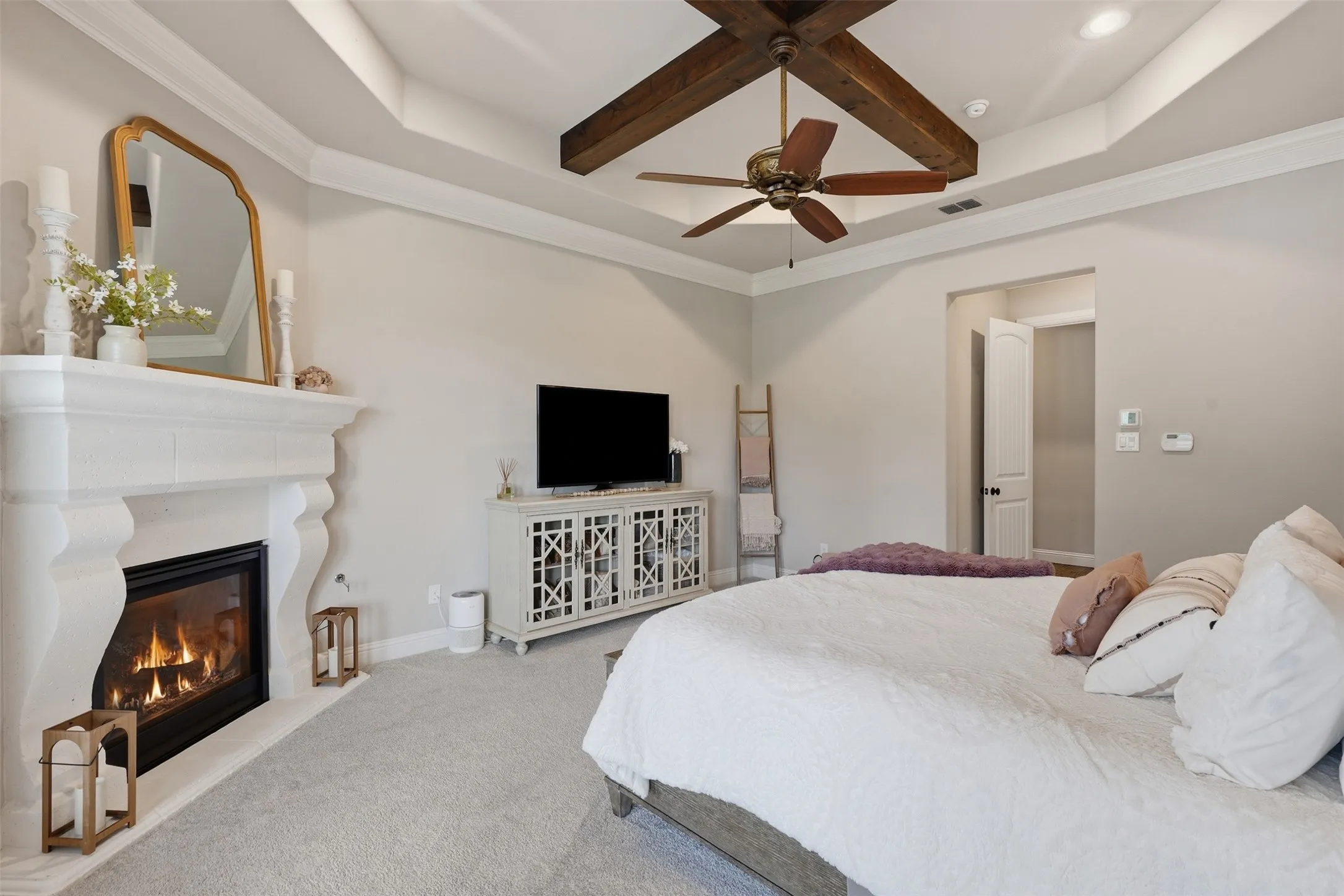 Single Family Residence For Sale in Parker County , 600 W Hill Drive, Aledo, Texas 76008, 5 Bedroom, 6 Bathroom, 3 Garage spaces, 5,190 Sqft, built in 2019, mls#21329294, Real Estate Agent in Aledo, Homes For Sale in Parker county, Homes For Sale in Aledo, Realtor in Aledo Texas, Real Estate Brokerage Independent Realty Texas, Luminita Cordes Realtor