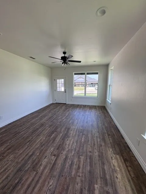 Single Family Residence For Rent in Taylor County , 8150 Sawdust Trail, Abilene, Texas 79602, 3 Bedroom, 2 Bathroom, 1 Garage spaces, 1,515 Sqft, built in 2026, mls#21329300, Real Estate Agent in Abilene, Homes For Rent in Taylor county, Homes For Rent in Abilene, Realtor in Abilene Texas, Real Estate Brokerage Independent Realty Texas, Luminita Cordes Realtor