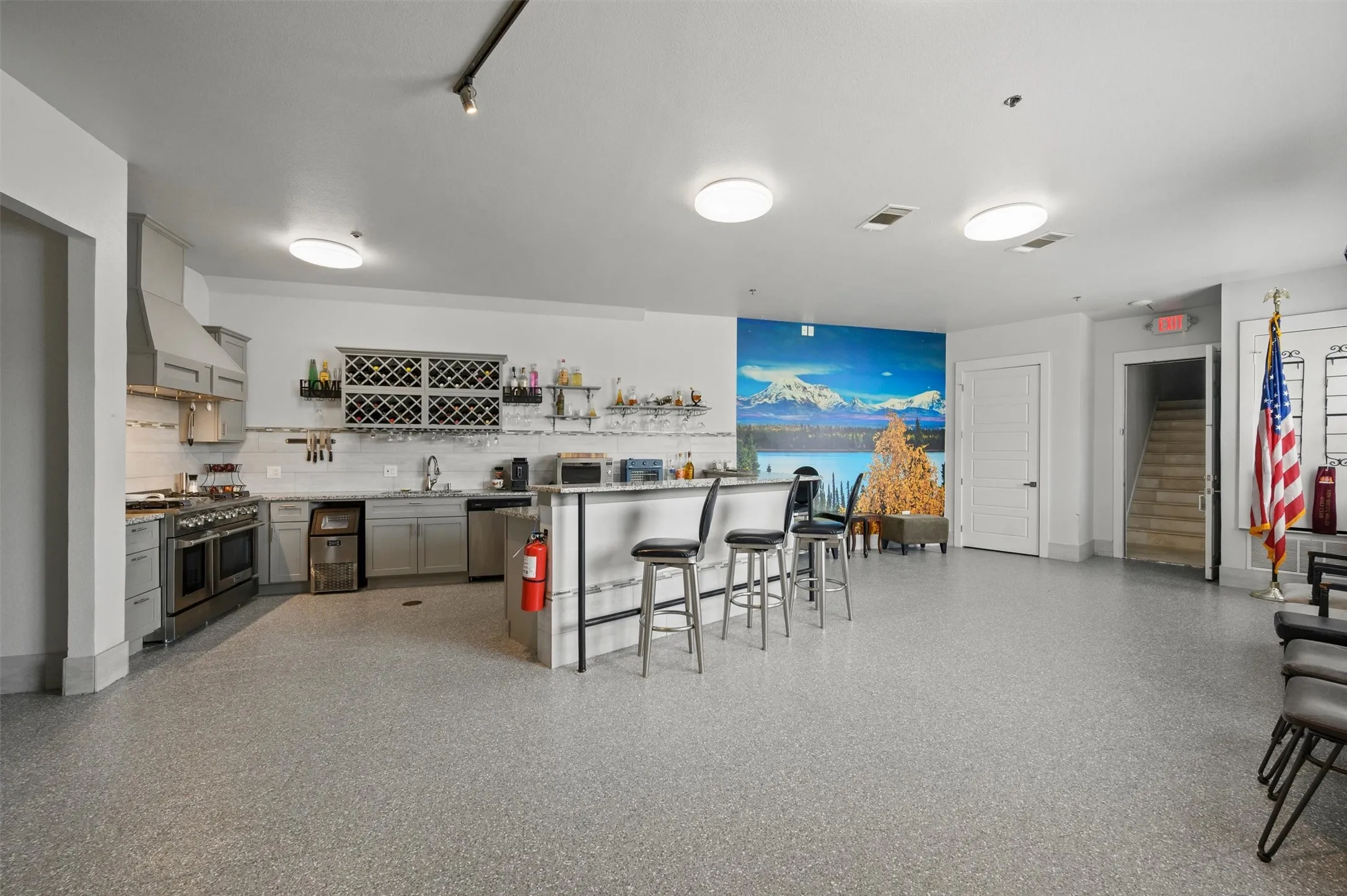 Office For Sale in Denton County , 251 S Mill Street 180, Lewisville, Texas 75057, 0, 0, Garage spaces, 0 Sqft, built in 2018, Price $745,000, mls#21318569, Real Estate Agent in Lewisville, Homes For Sale in Denton county, Homes For Sale in Lewisville, Realtor in Lewisville Texas, Real Estate Brokerage Independent Realty Texas, Luminita Cordes Realtor